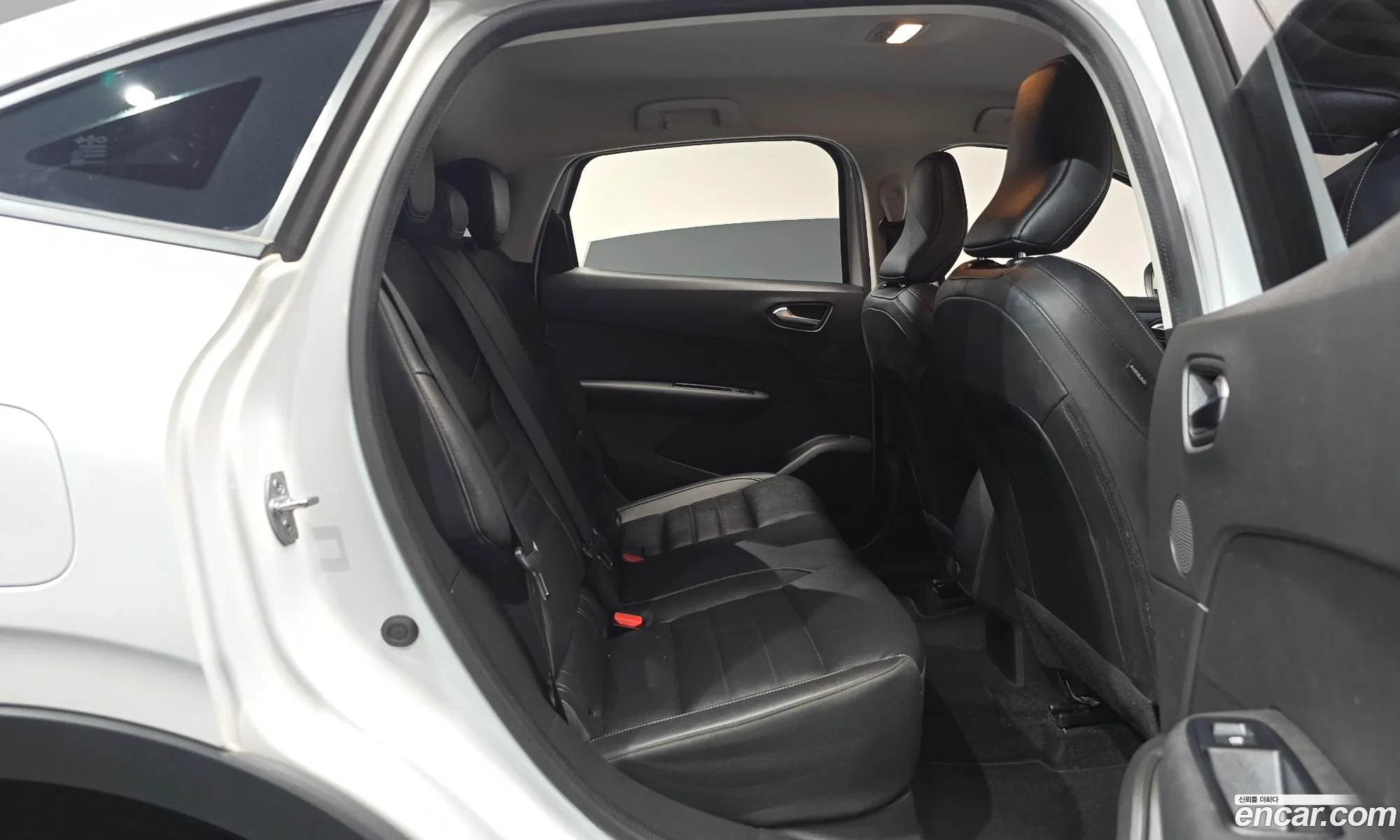 Renault Korea (Samsung) XM3 2022 — 17