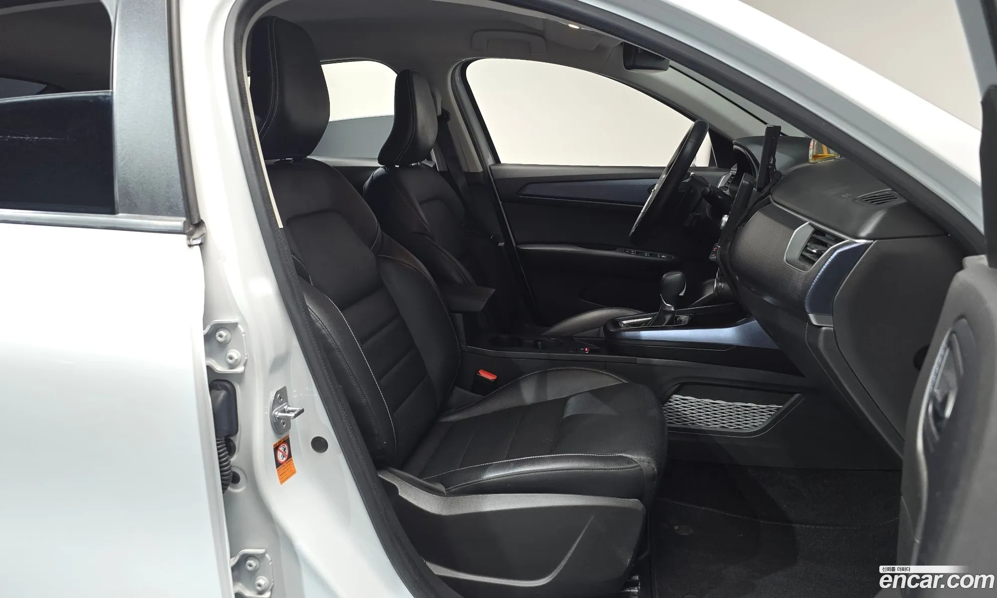 Renault Korea (Samsung) XM3 2022 — 11