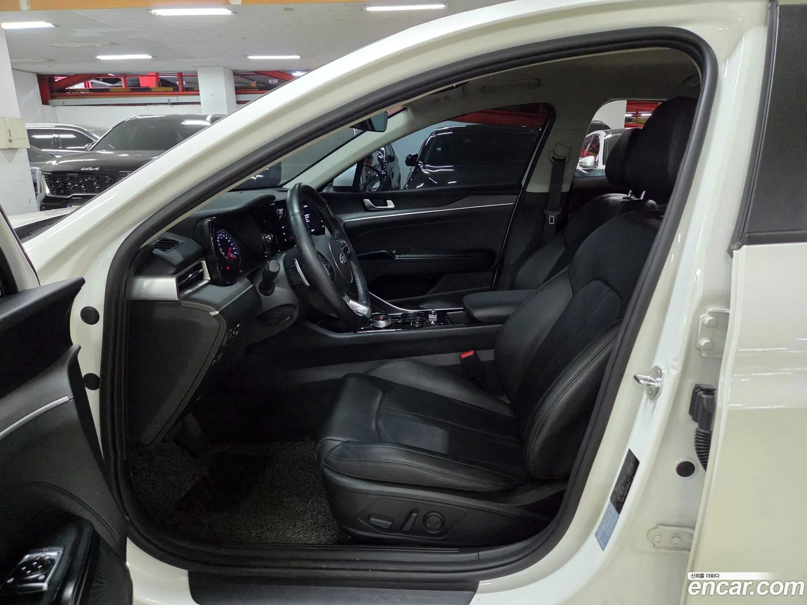 Kia K5 2020 — 18