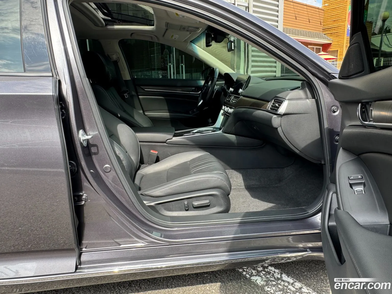 Honda Accord 10th Gen 2021 — 13