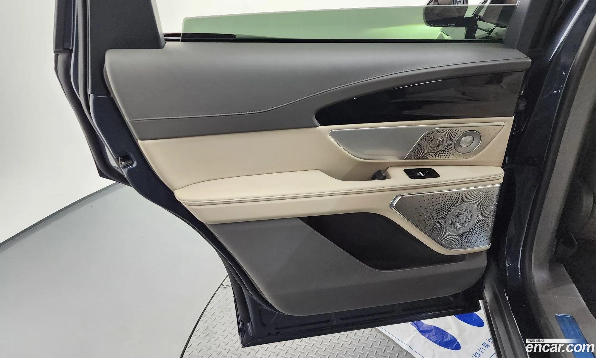 Lincoln Nautilus 2024 — 34