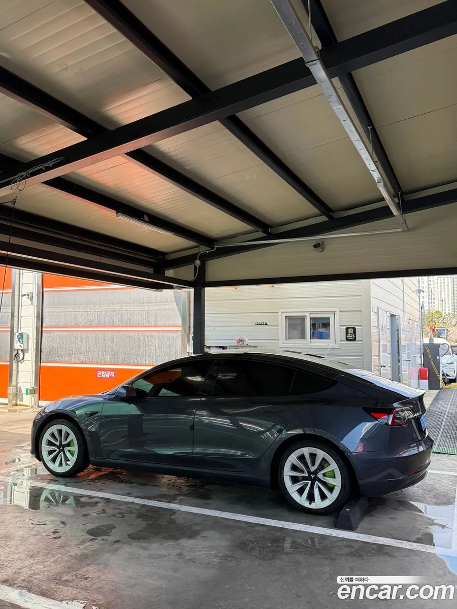 Tesla Model 3 2021 — 3