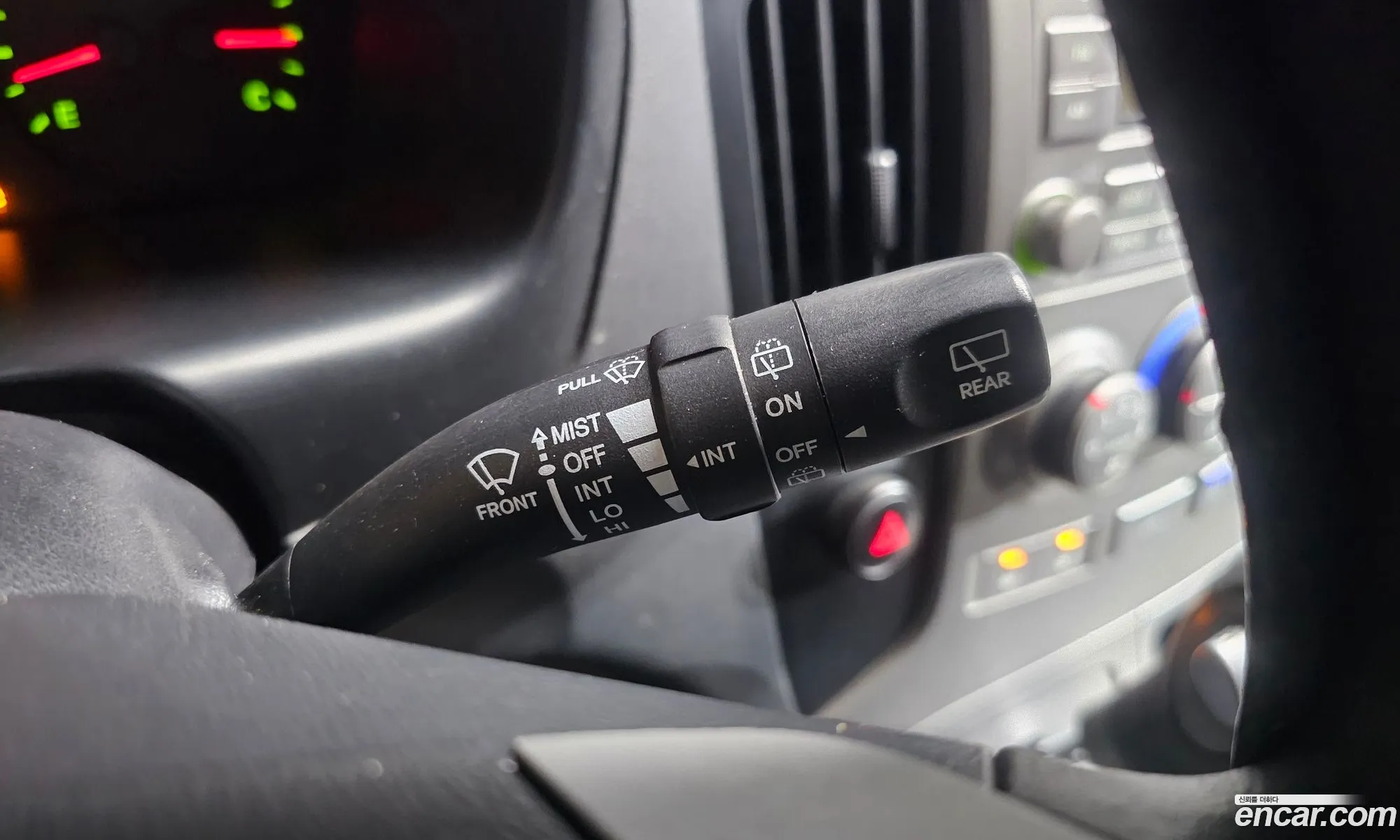 Hyundai Grand Starex 2011 — 11