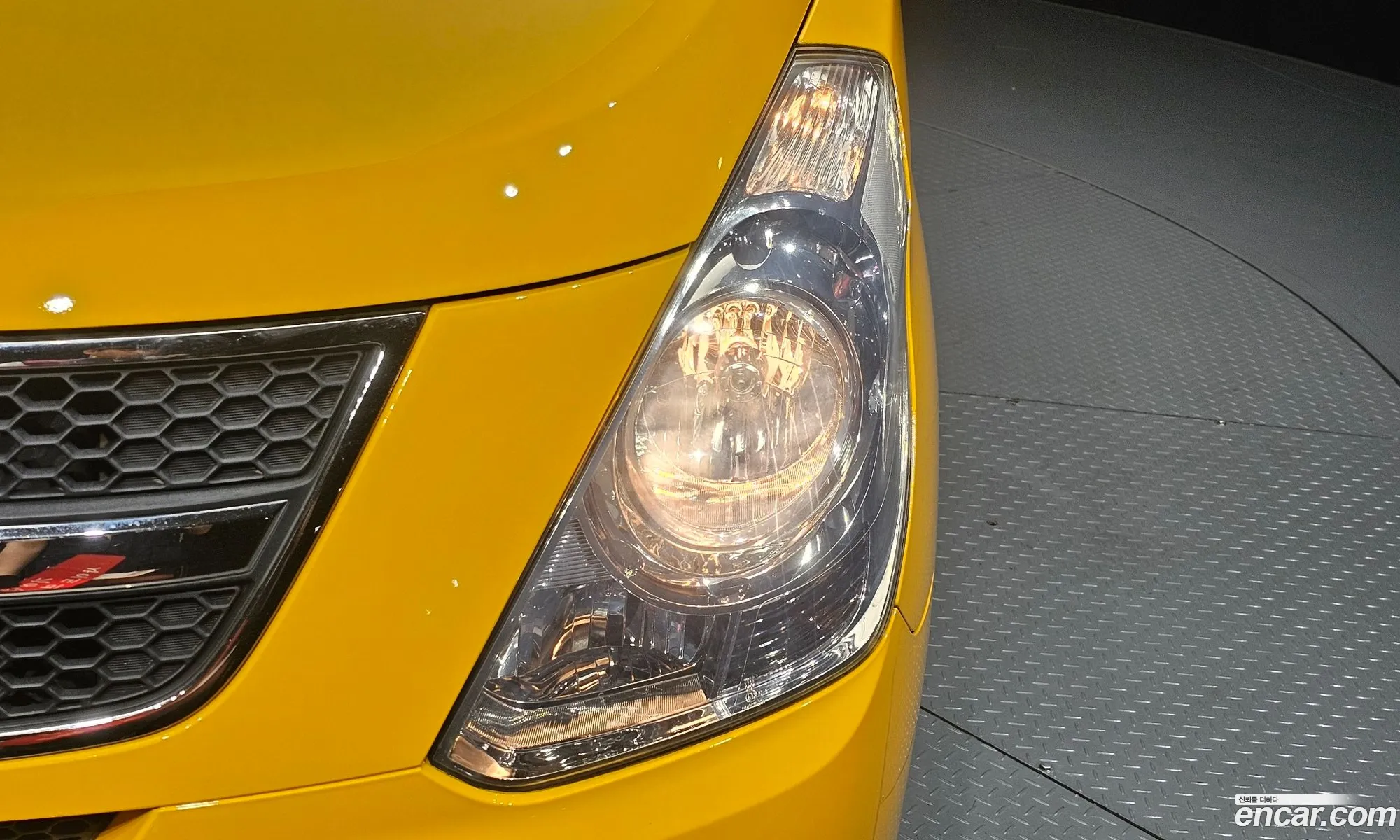 Hyundai Grand Starex 2011 — 19