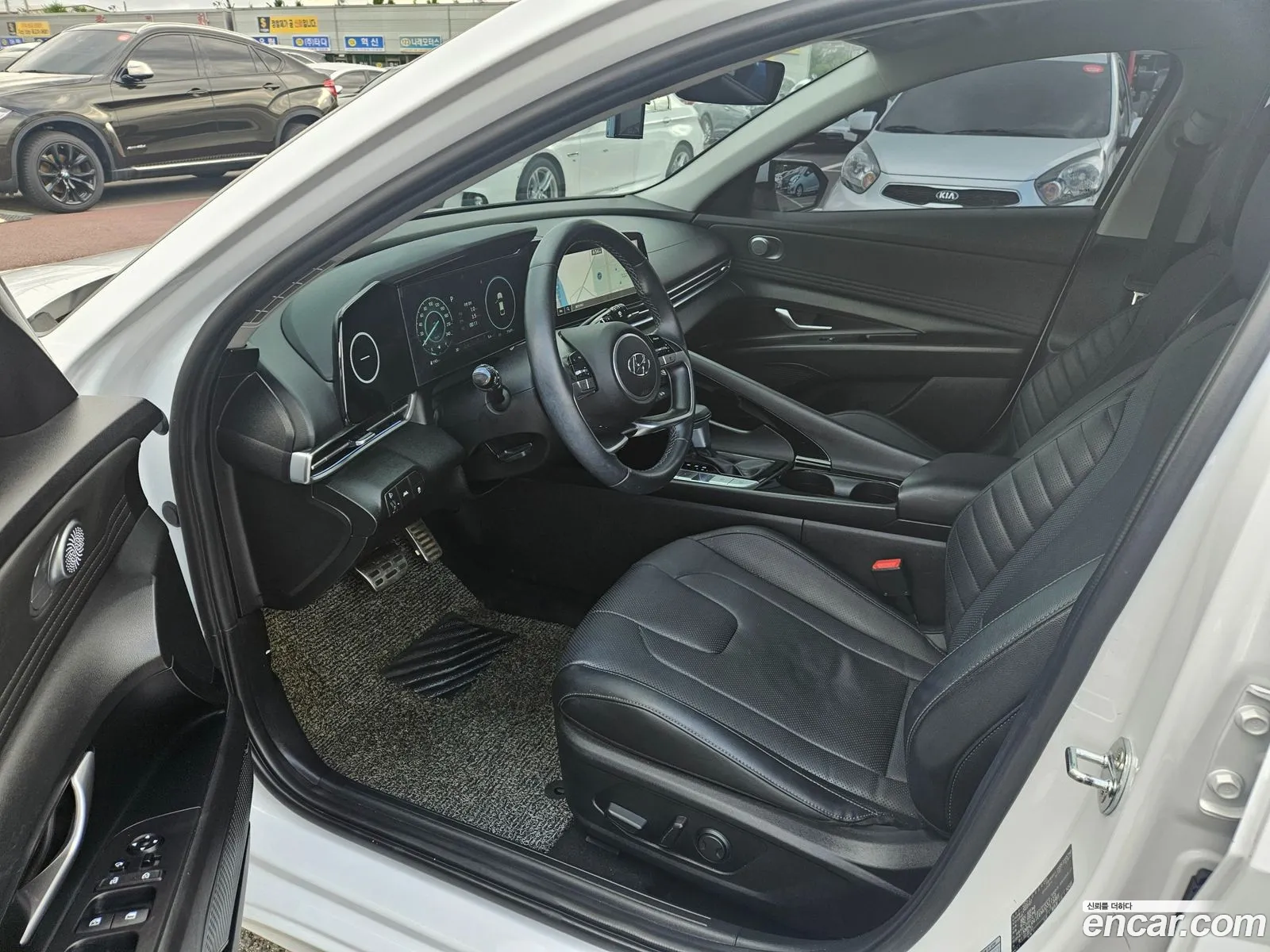Hyundai Elantra 2020 — 8