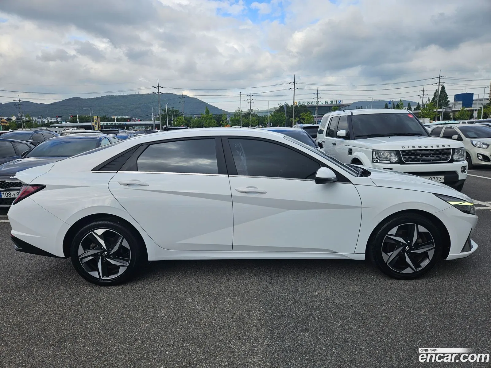 Hyundai Elantra 2020 — 3