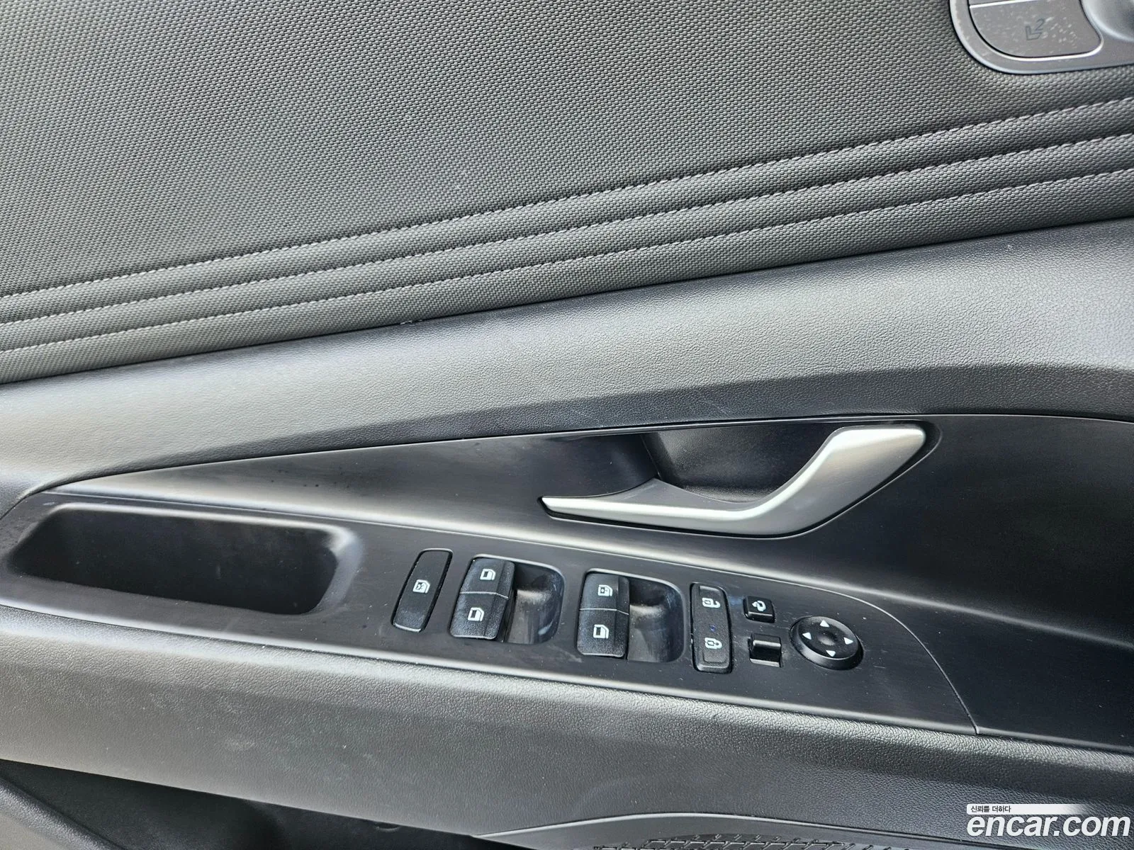 Hyundai Elantra 2020 — 14
