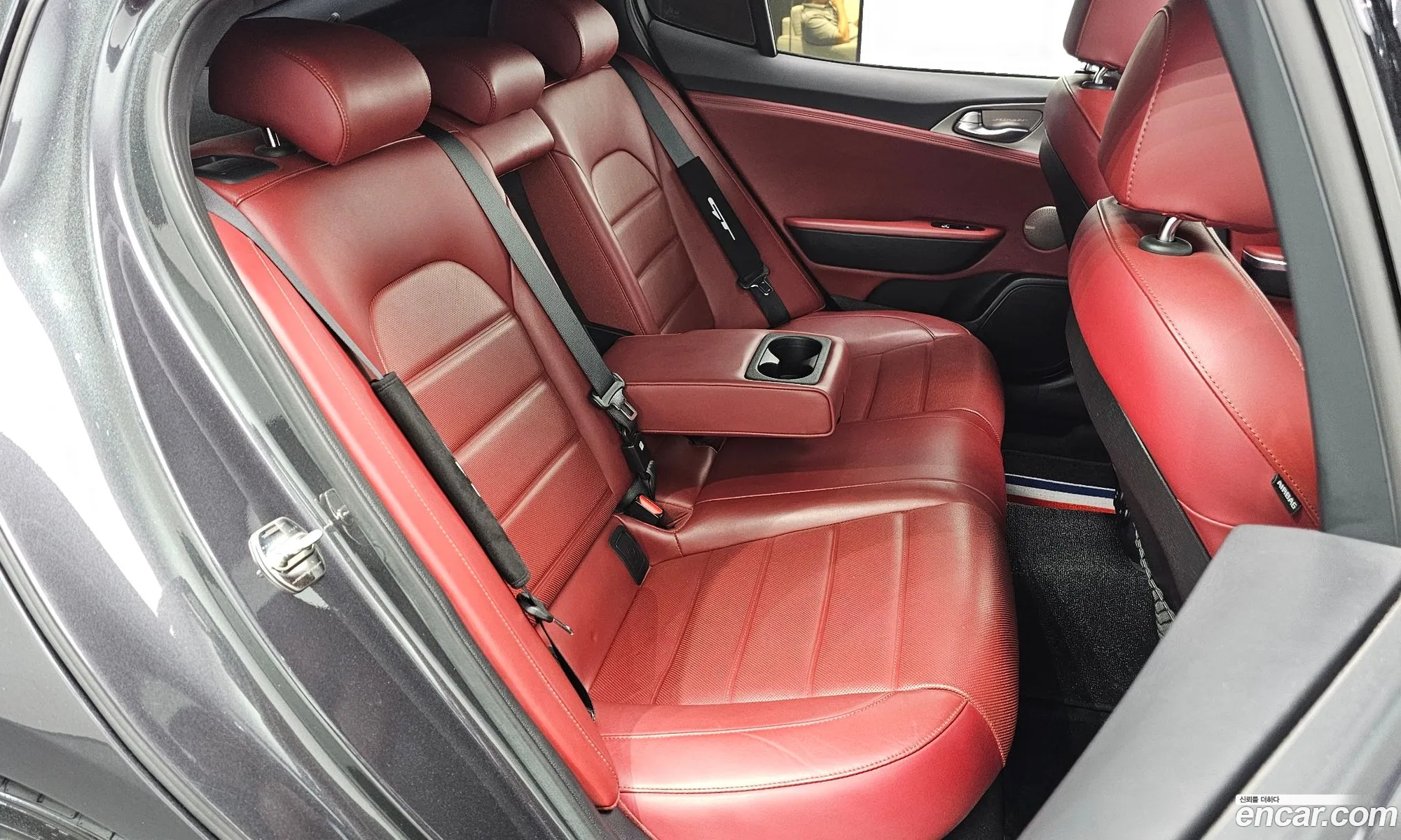 Kia Stinger 2018 KNAE751CBJS035542 — 13