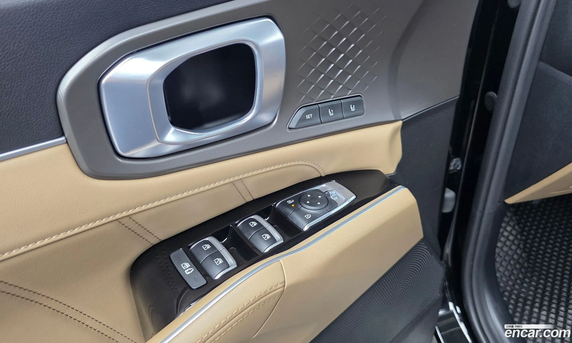 Kia Sorento 2024 KNARK81GDSA340434 — 2
