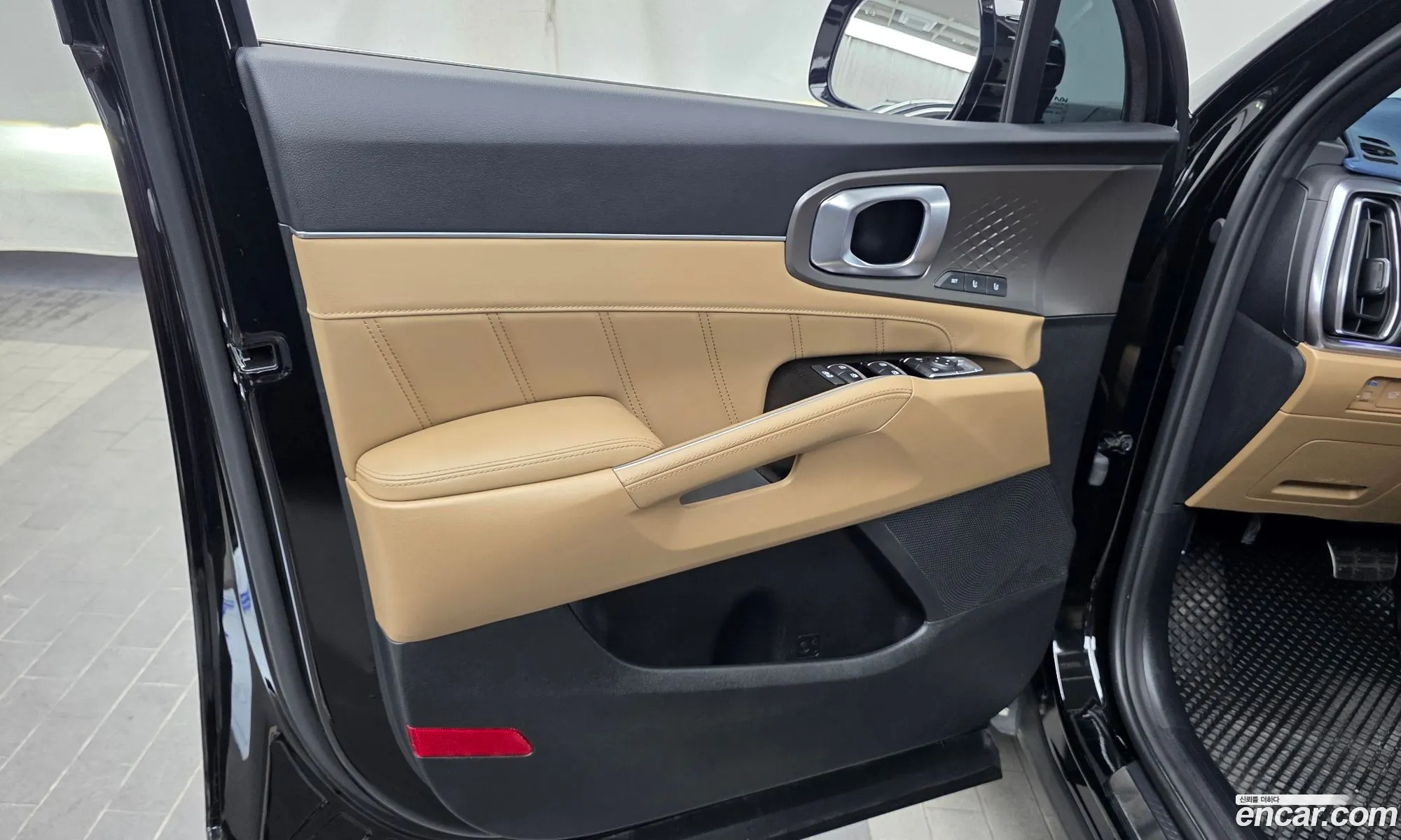 Kia Sorento 2024 KNARK81GDSA340434 — 24
