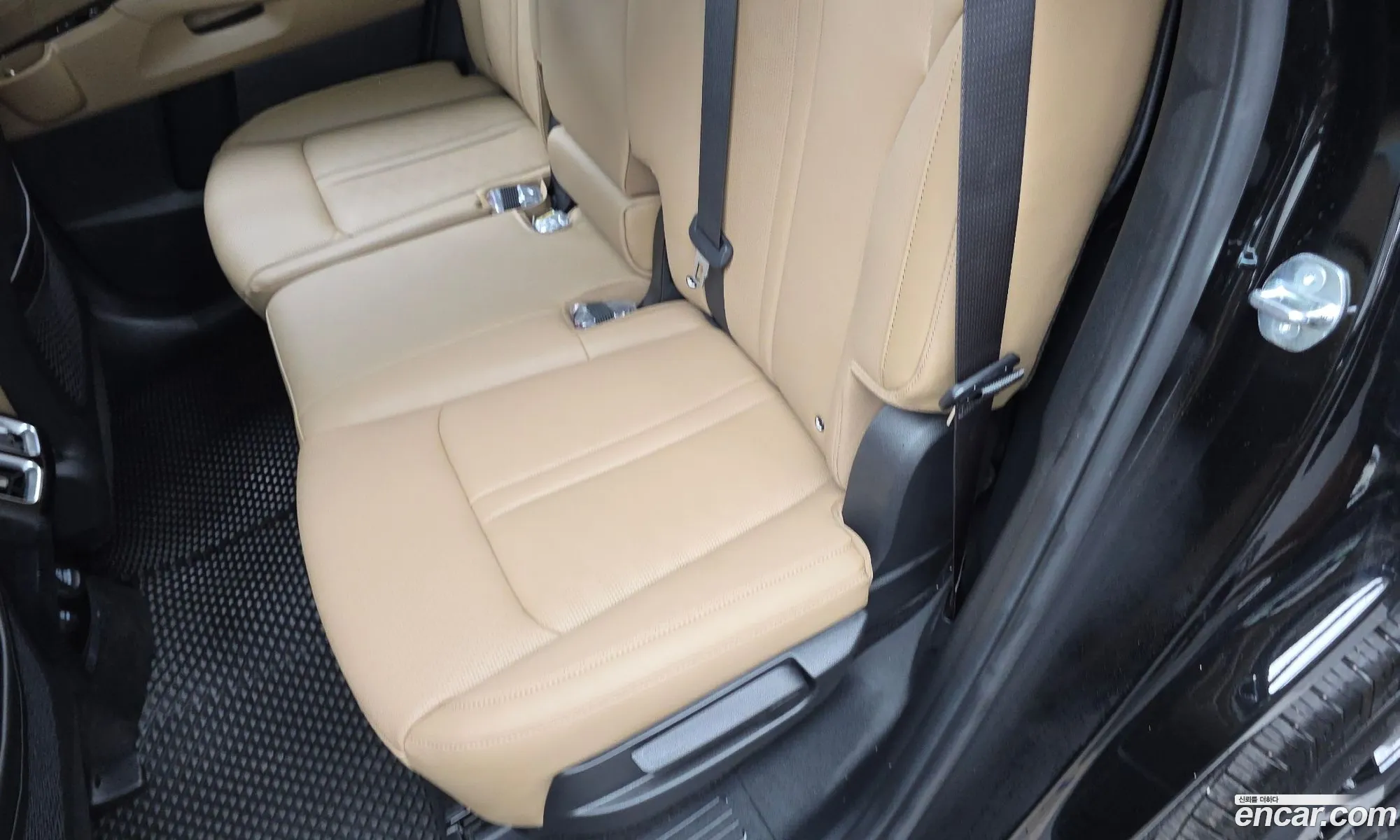 Kia Sorento 2024 KNARK81GDSA340434 — 13