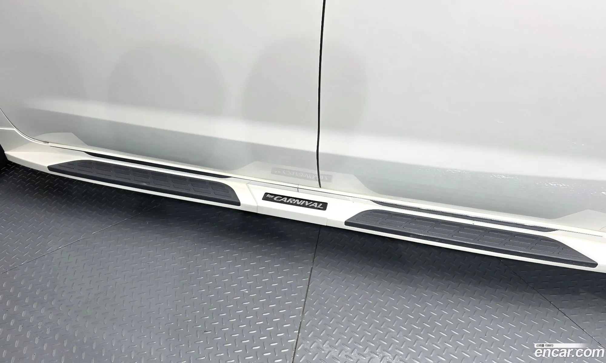 Kia Carnival 2016 KNAME81ABHS277516 — 11