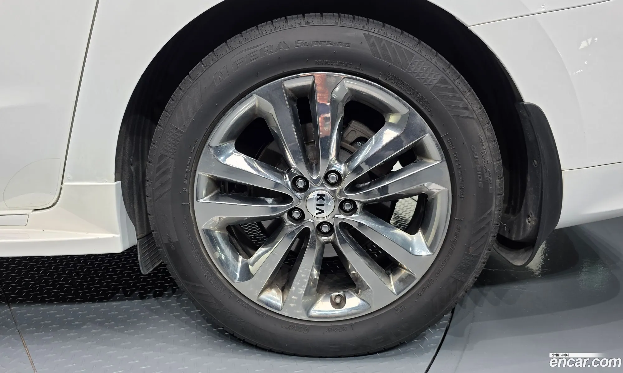 Kia Carnival 2016 KNAME81ABHS277516 — 30