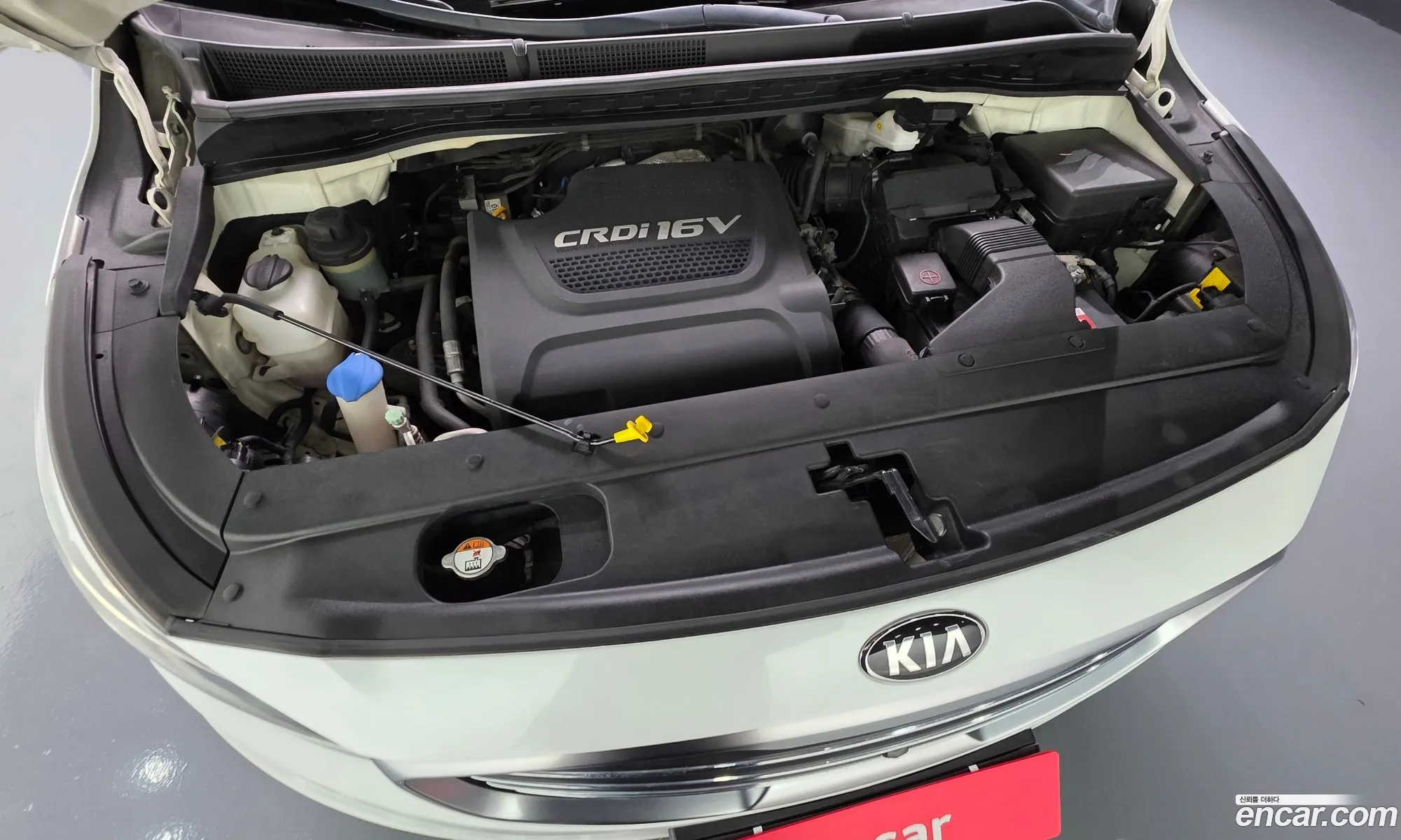 Kia Carnival 2016 KNAME81ABHS277516 — 15