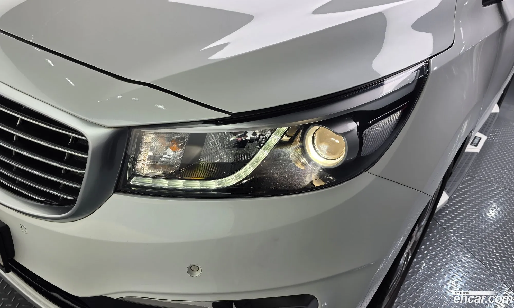Kia Carnival 2016 KNAME81ABHS277516 — 21