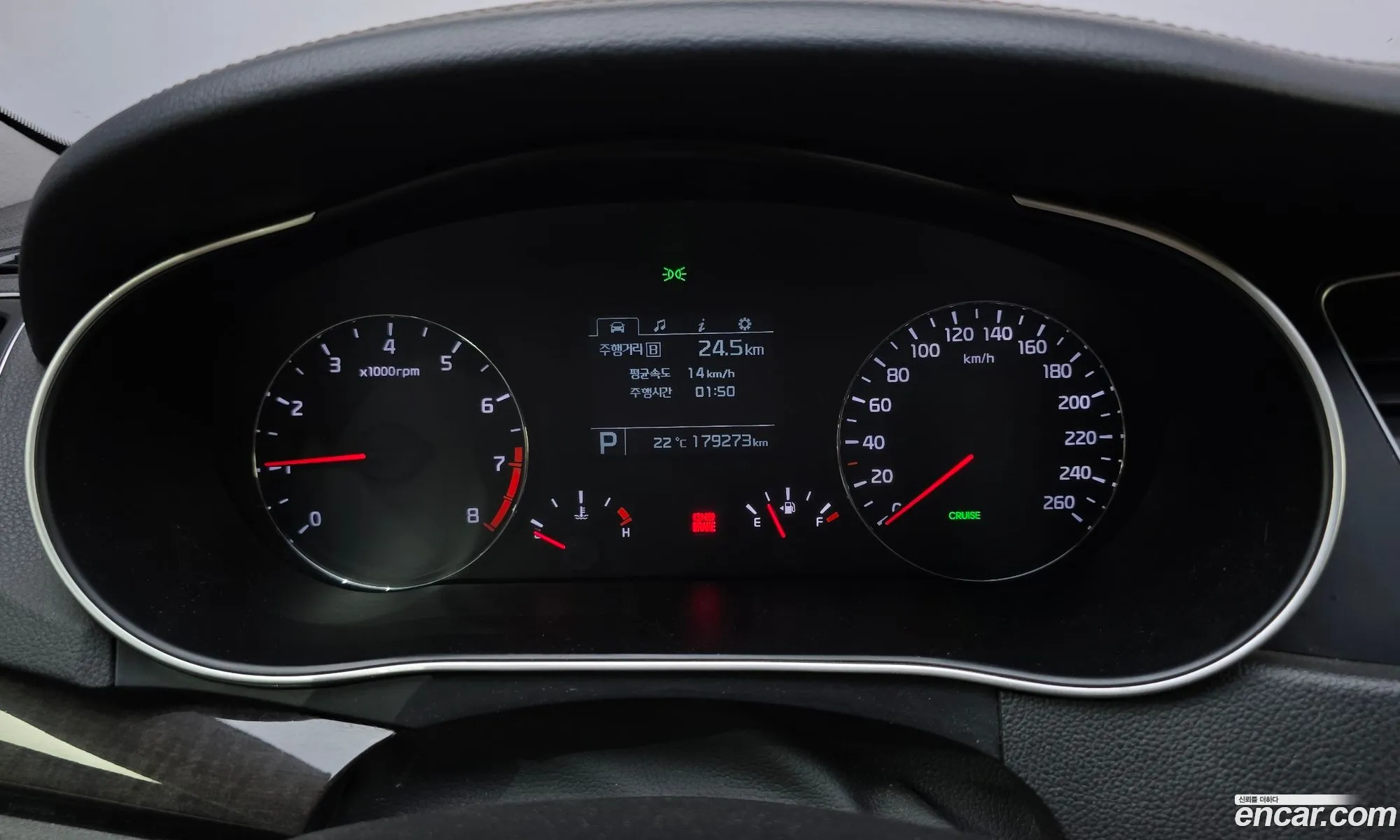 Kia K7 2014 KNALL418BEA174327 — 6