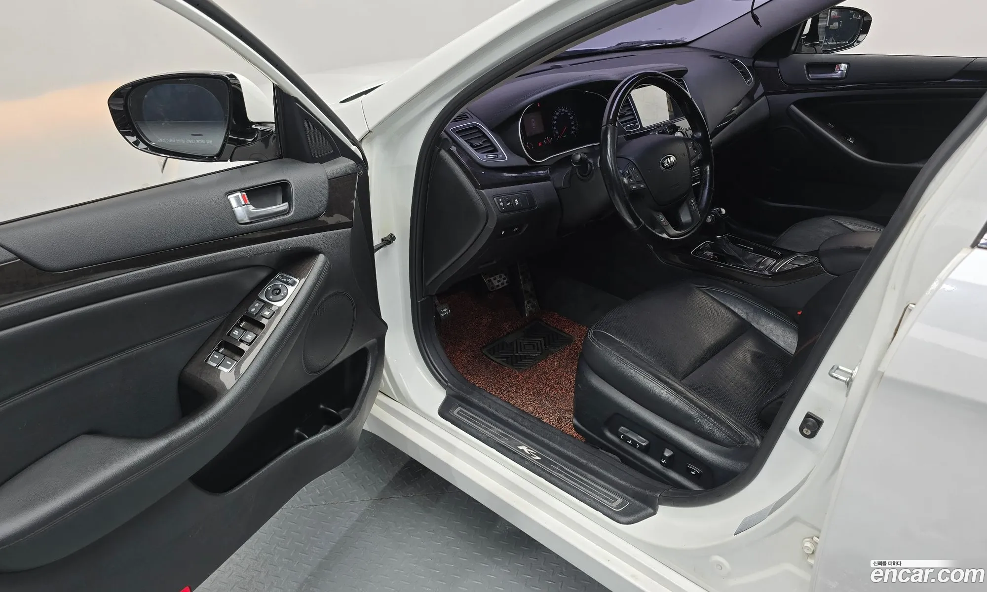 Kia K7 2014 KNALL418BEA174327 — 19
