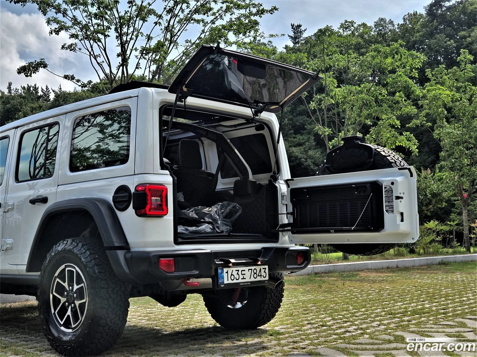 Jeep Wrangler 2025 — 5