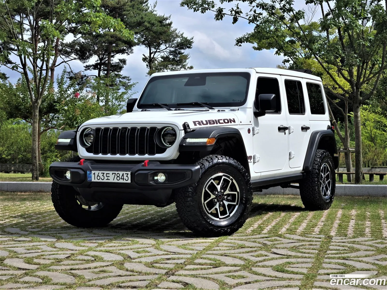 Jeep Wrangler 2025 — 17