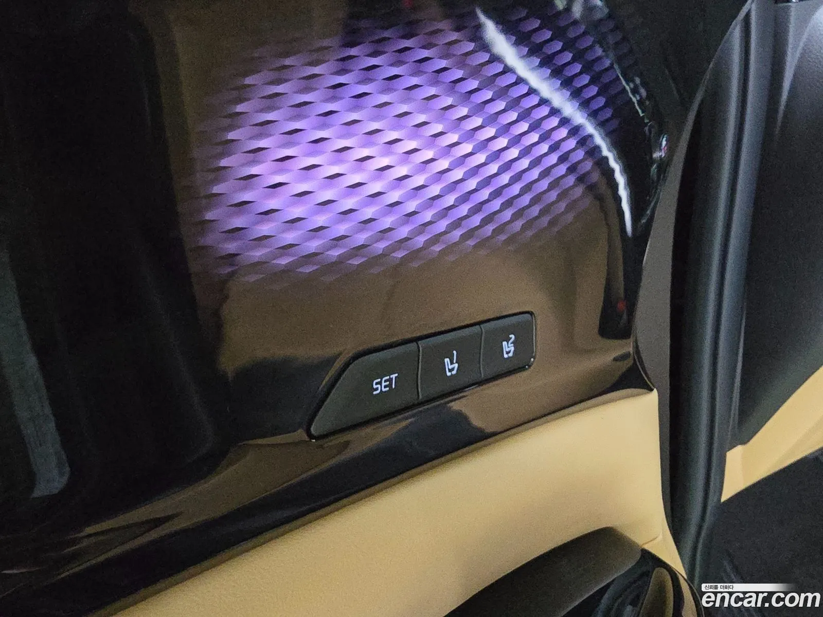Kia Carnival 2023 — 3