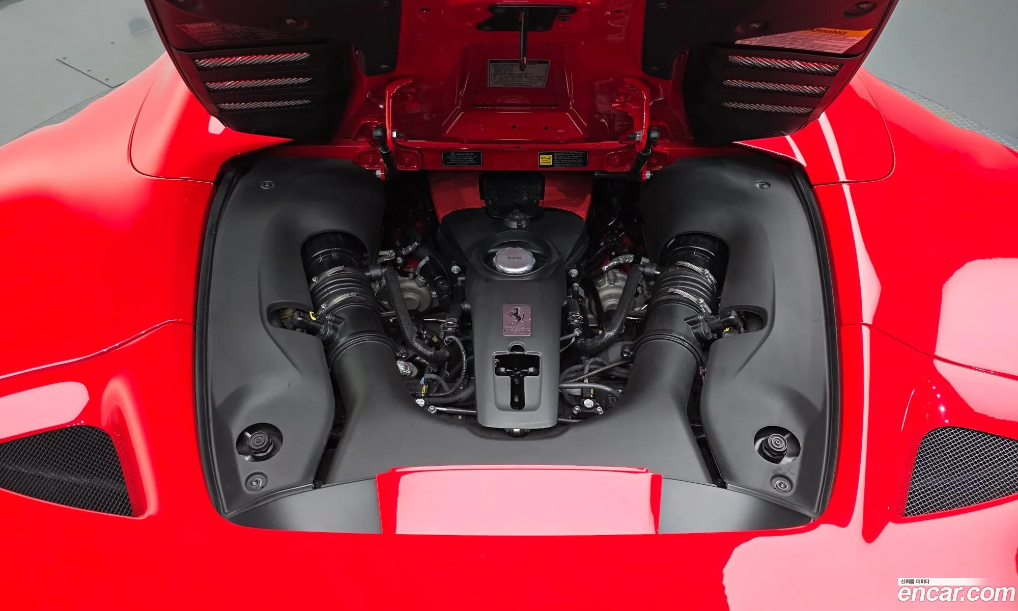 Ferrari F8 Spider 2021 — 6