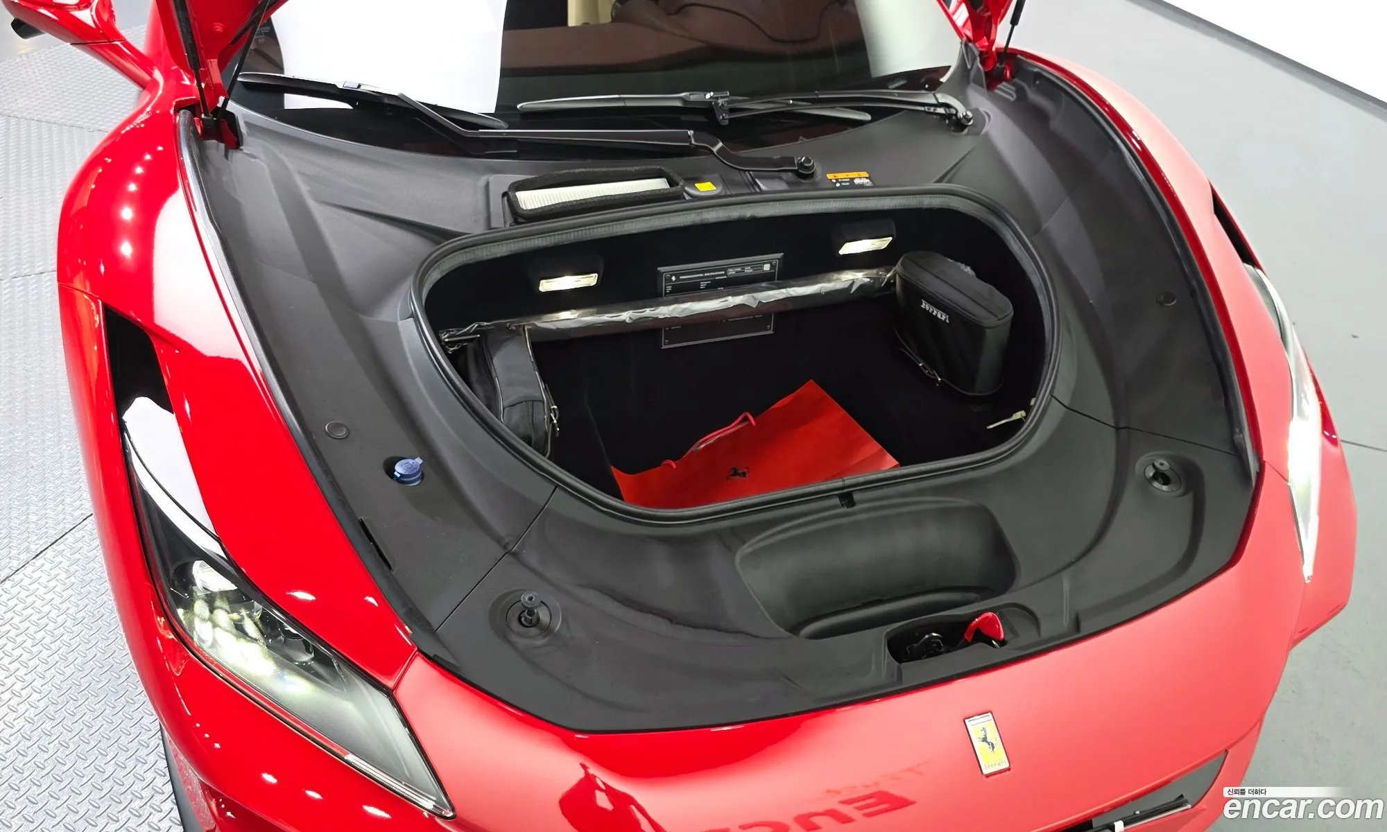 Ferrari F8 Spider 2021 — 15