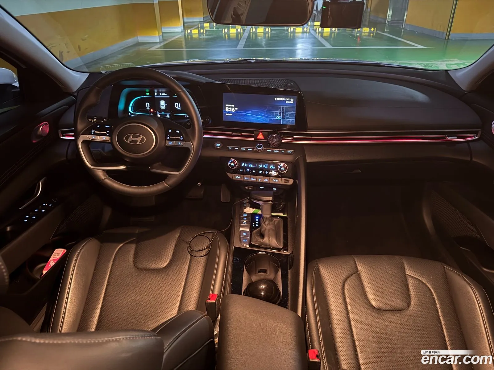 Hyundai Elantra 2024 — 19
