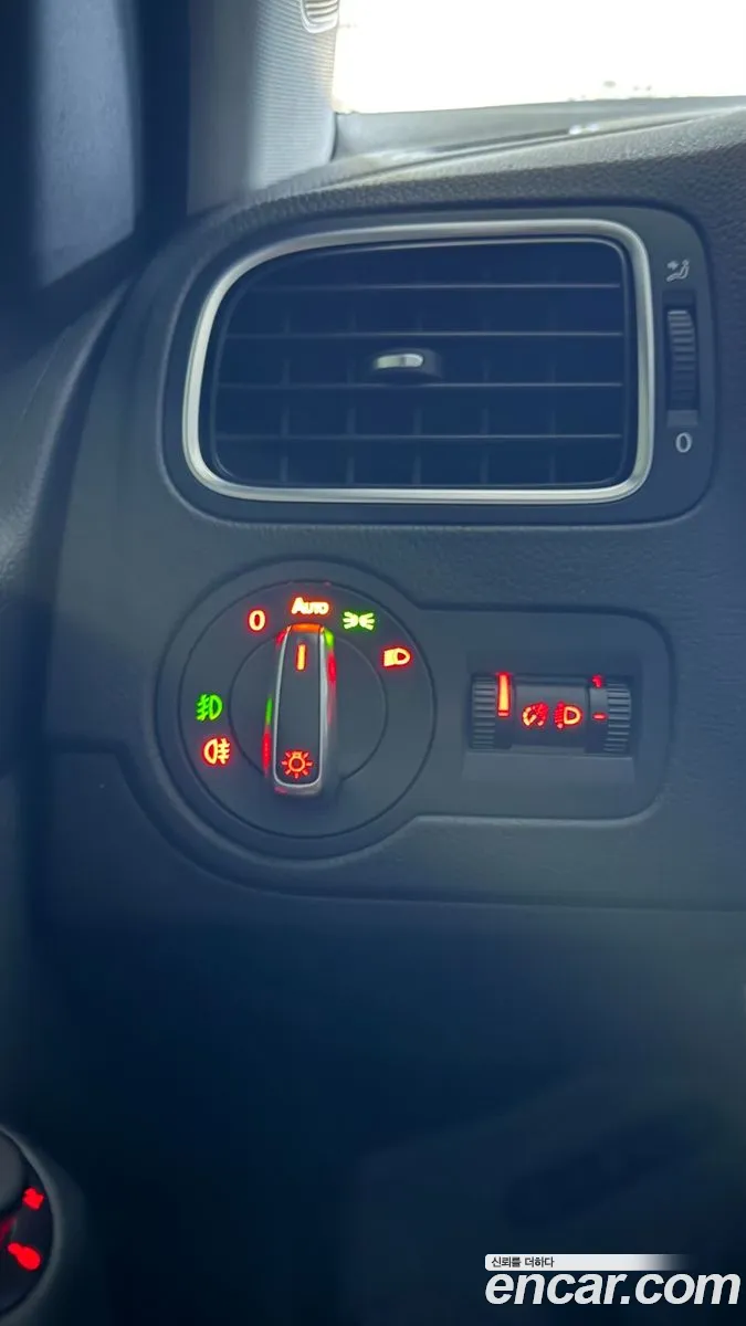 Volkswagen Polo 2013 — 7