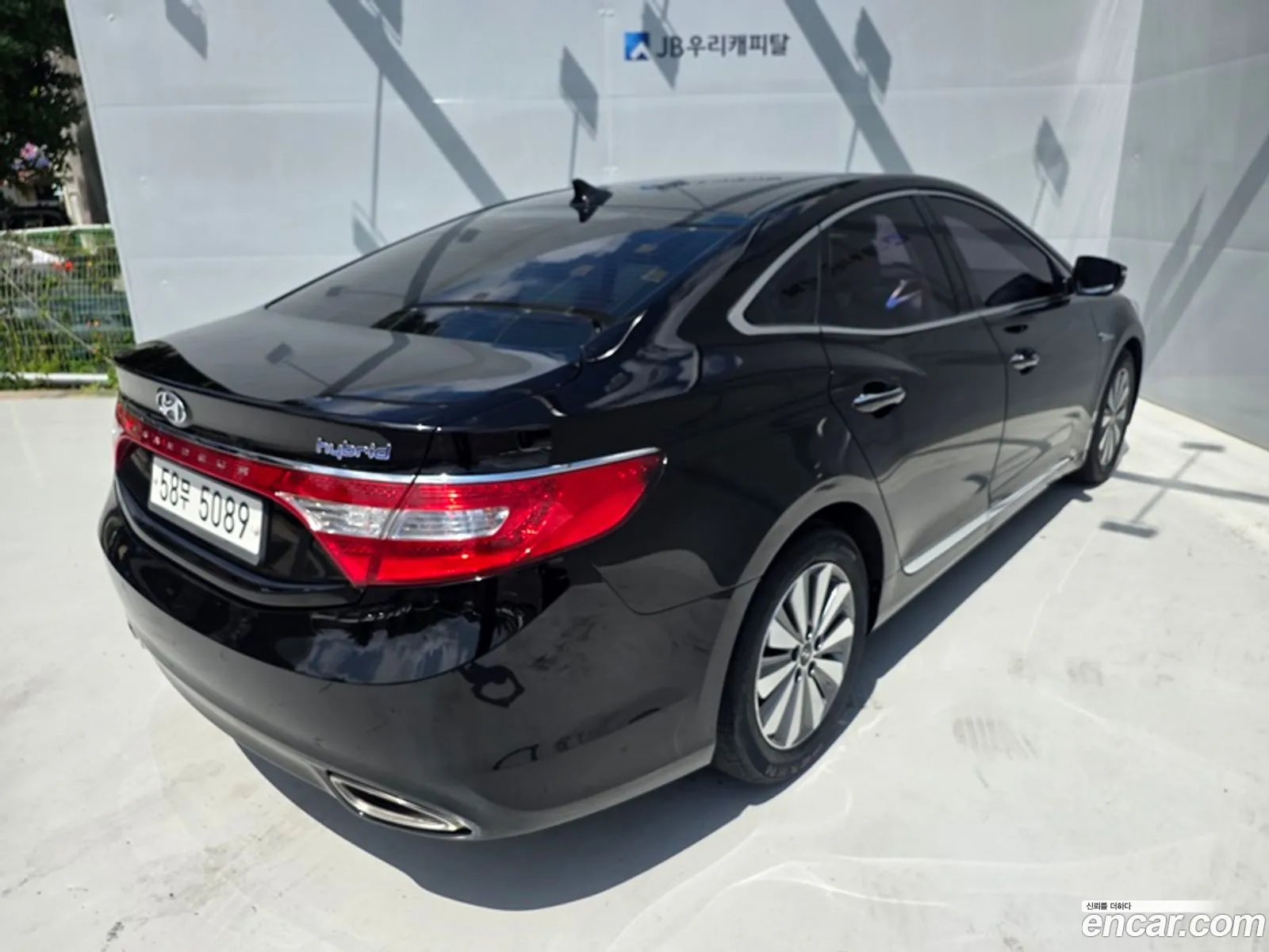 Hyundai Grandeur HG Hybrid 2014 — 6
