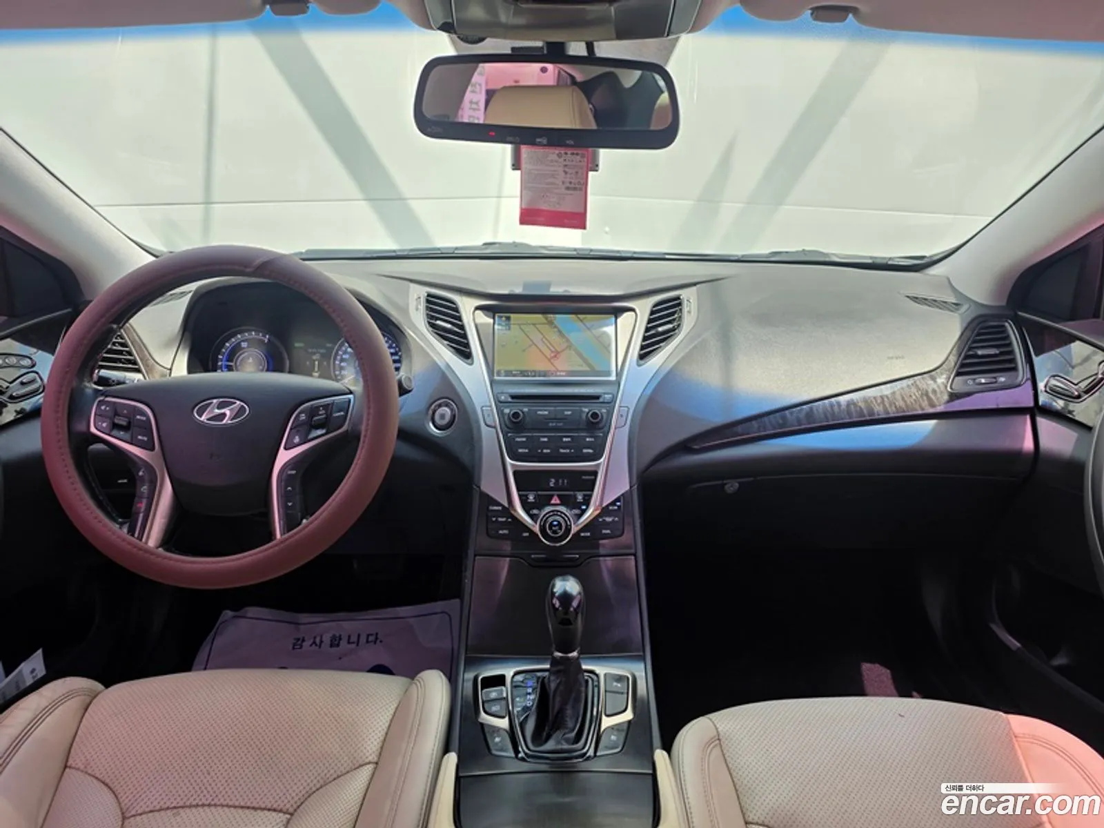 Hyundai Grandeur HG Hybrid 2014 — 4