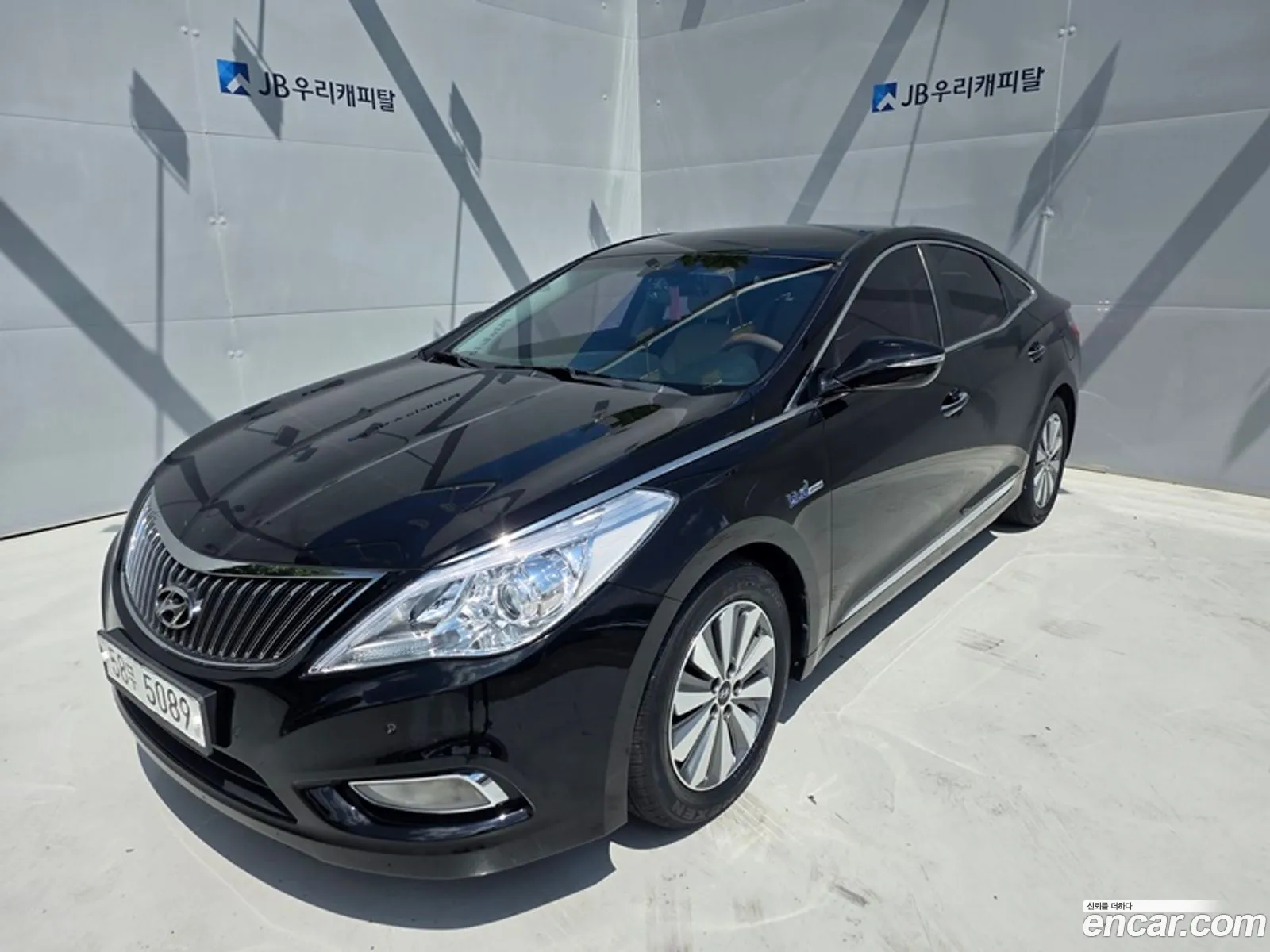 Hyundai Grandeur HG Hybrid 2014 — 10