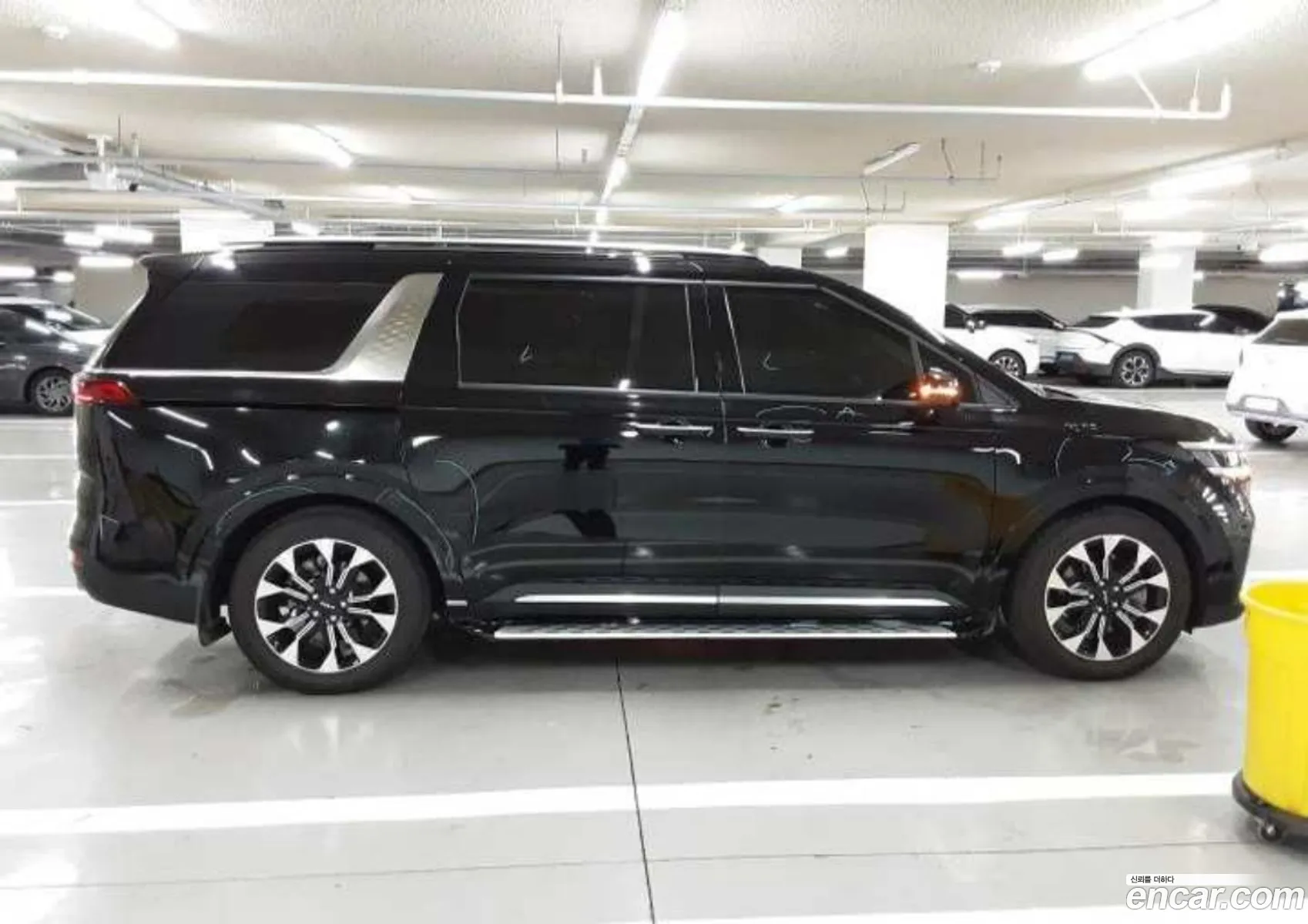 Kia Carnival 2022 — 9