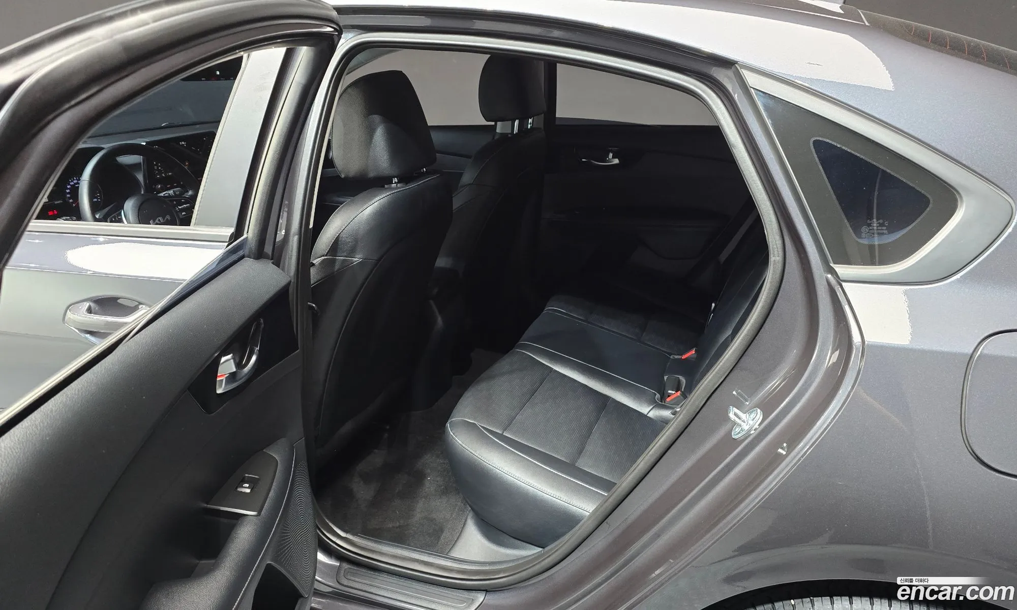 Kia K3 2023 KNAF241BEPA962125 — 18