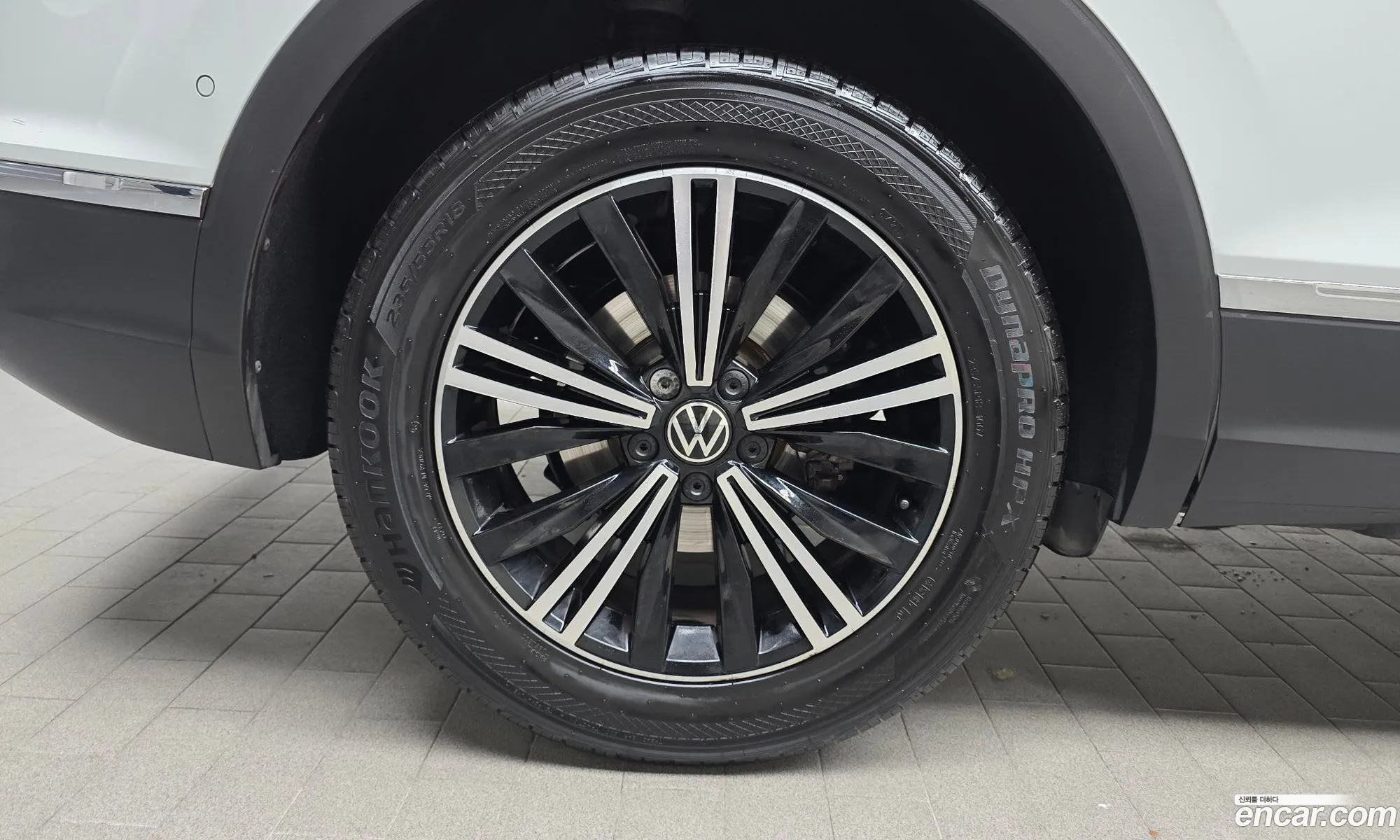 Volkswagen Tiguan 2023 — 13