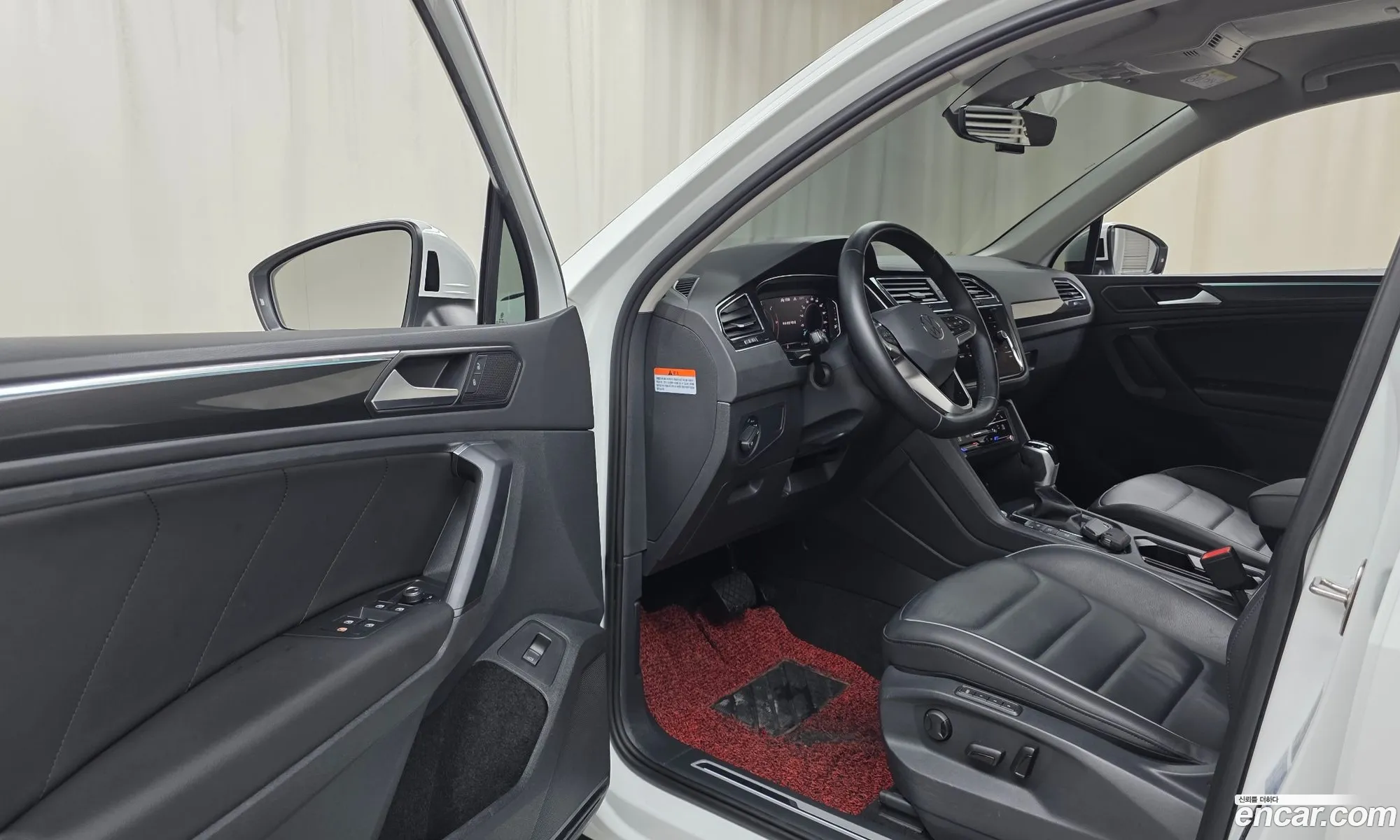 Volkswagen Tiguan 2023 — 20