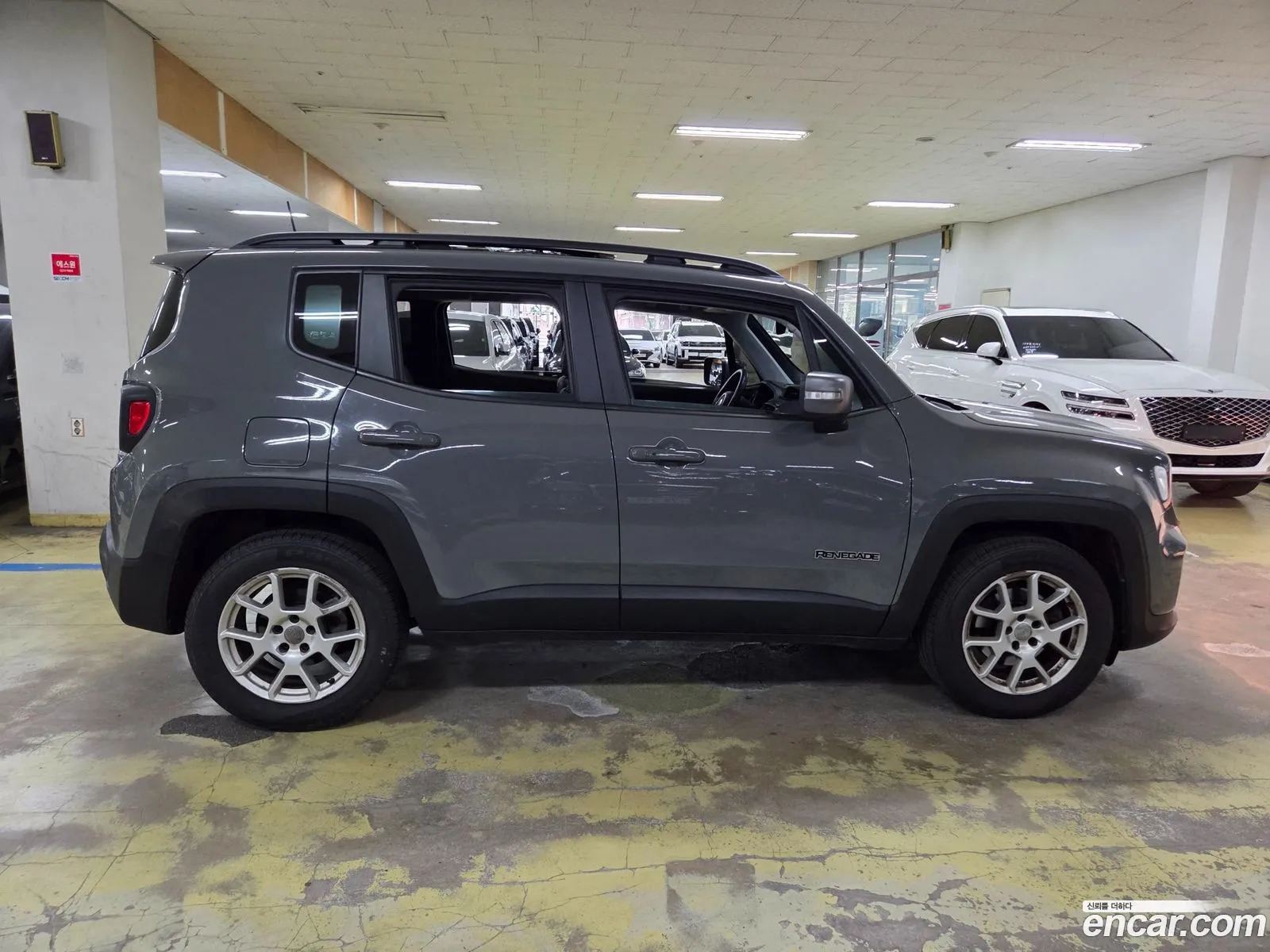Jeep Renegade 2021 — 4