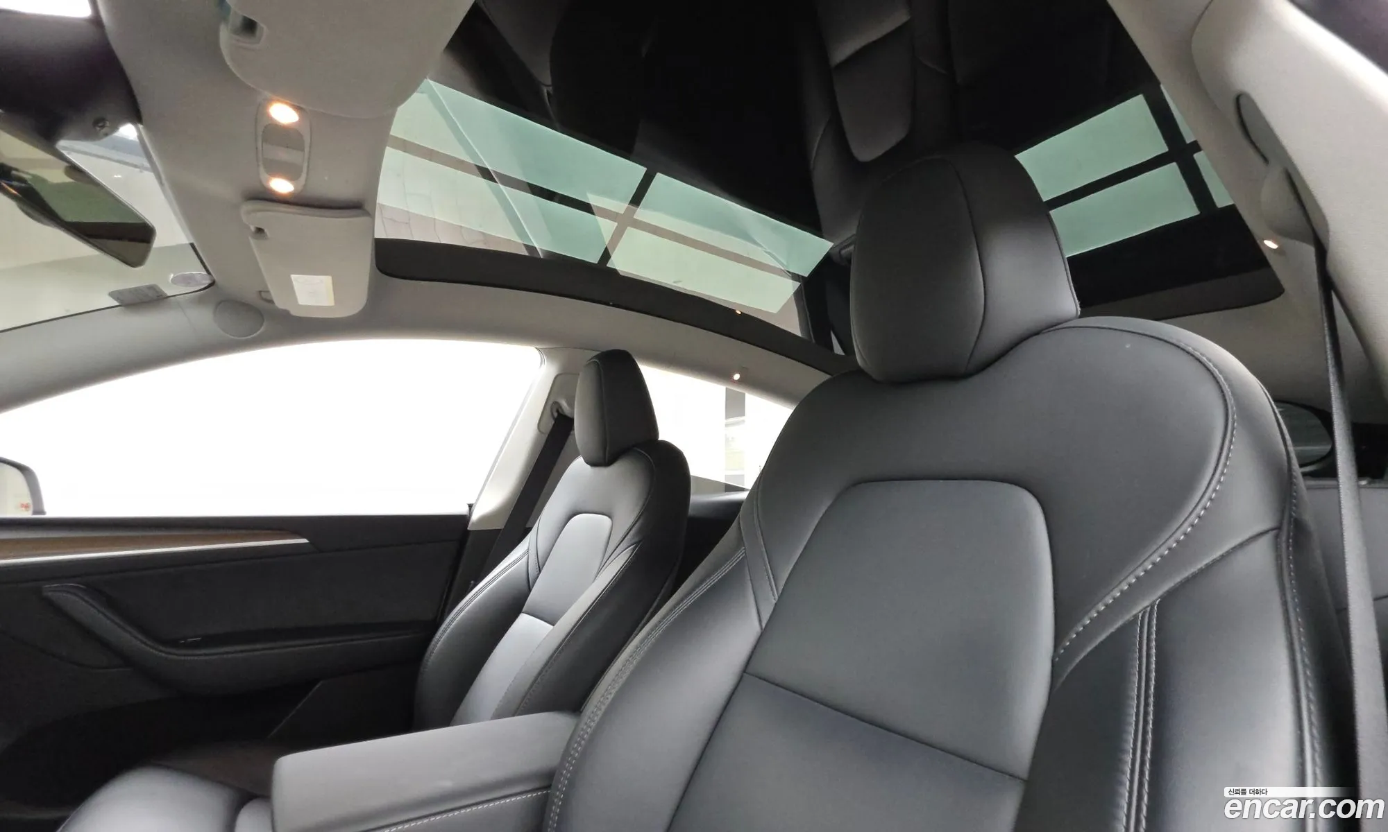 Tesla Model Y 2024 LRWYGCFS2RC417668 — 20