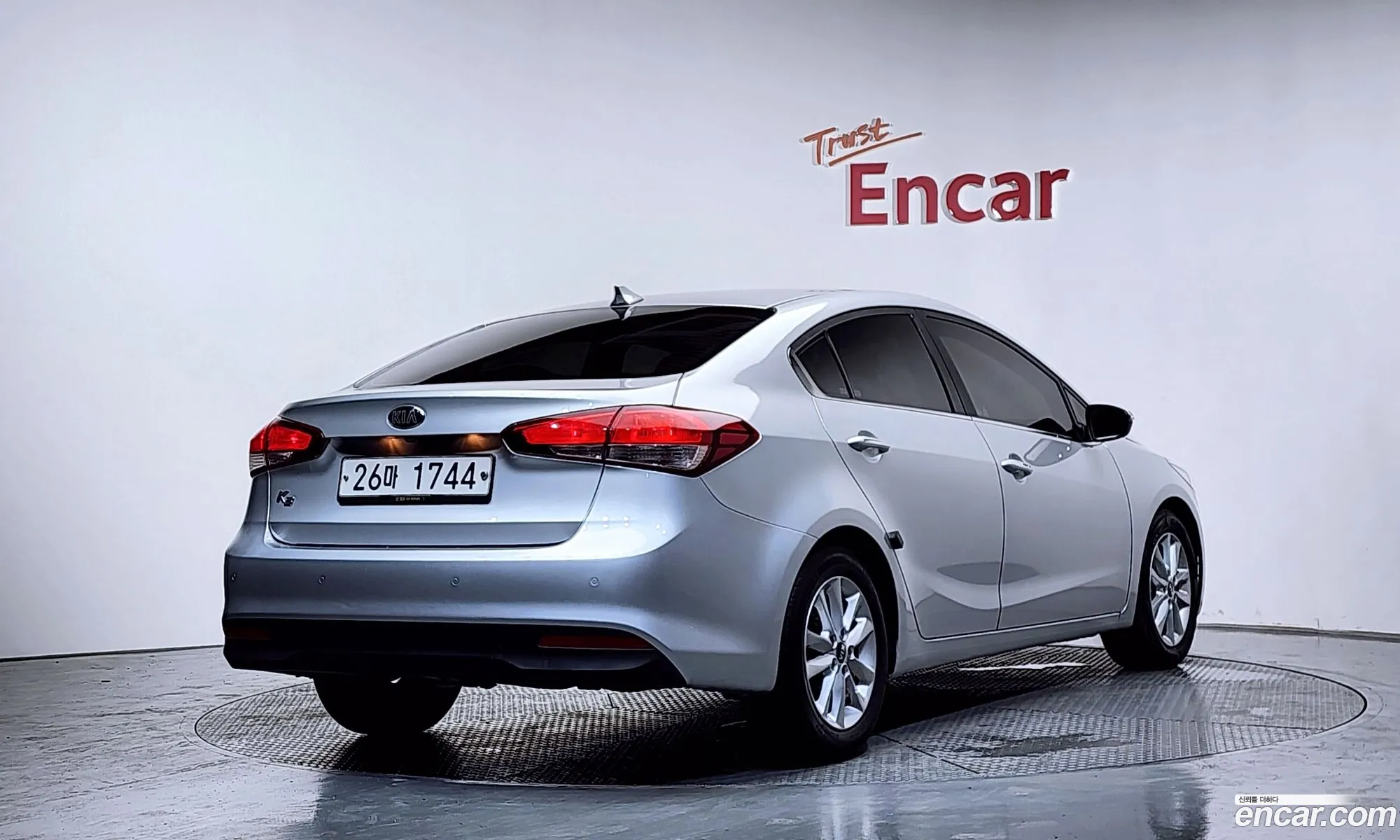 Kia K3 2016 — 13