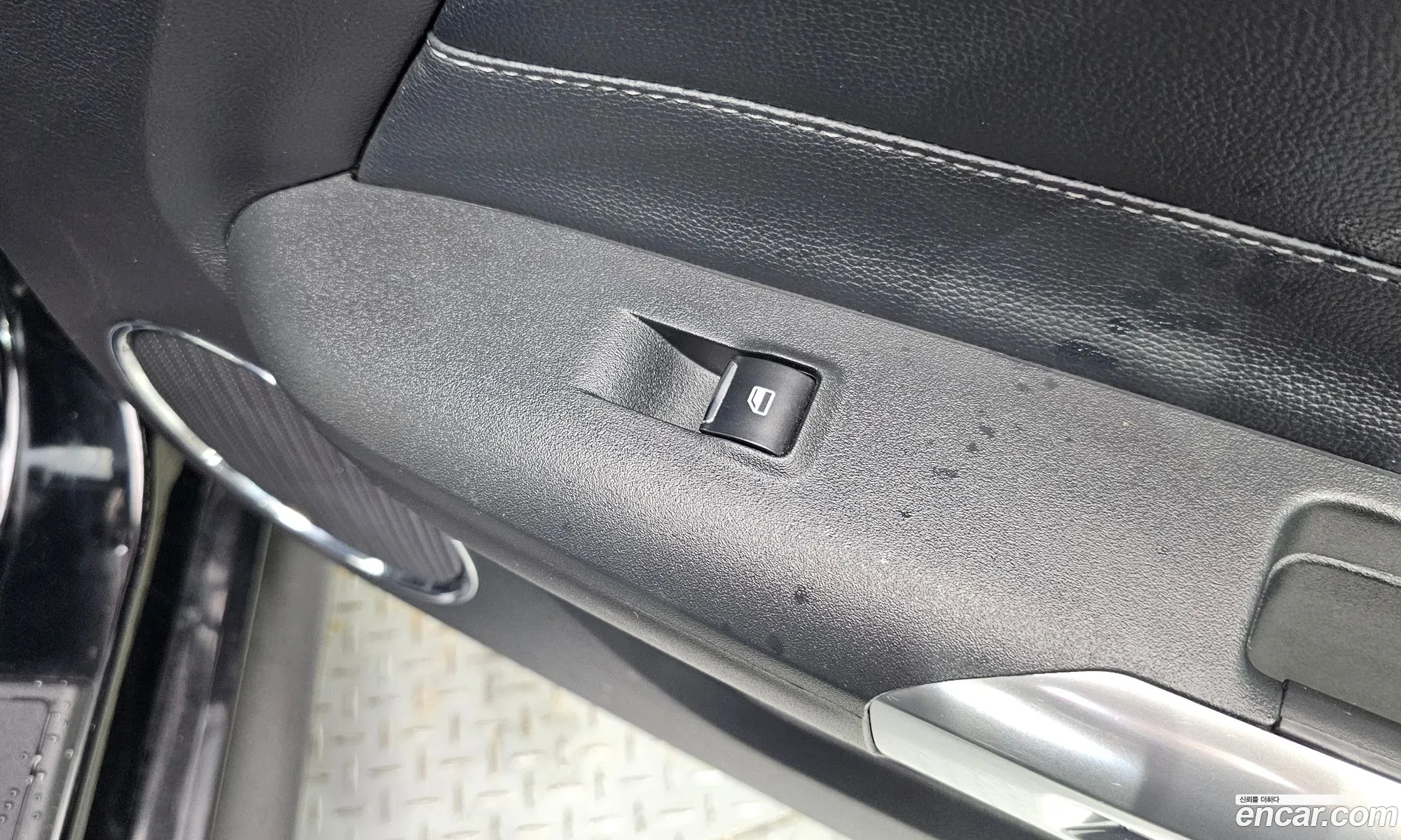 Ford Mustang 2017 1FA6P8TH9H5338412 — 17