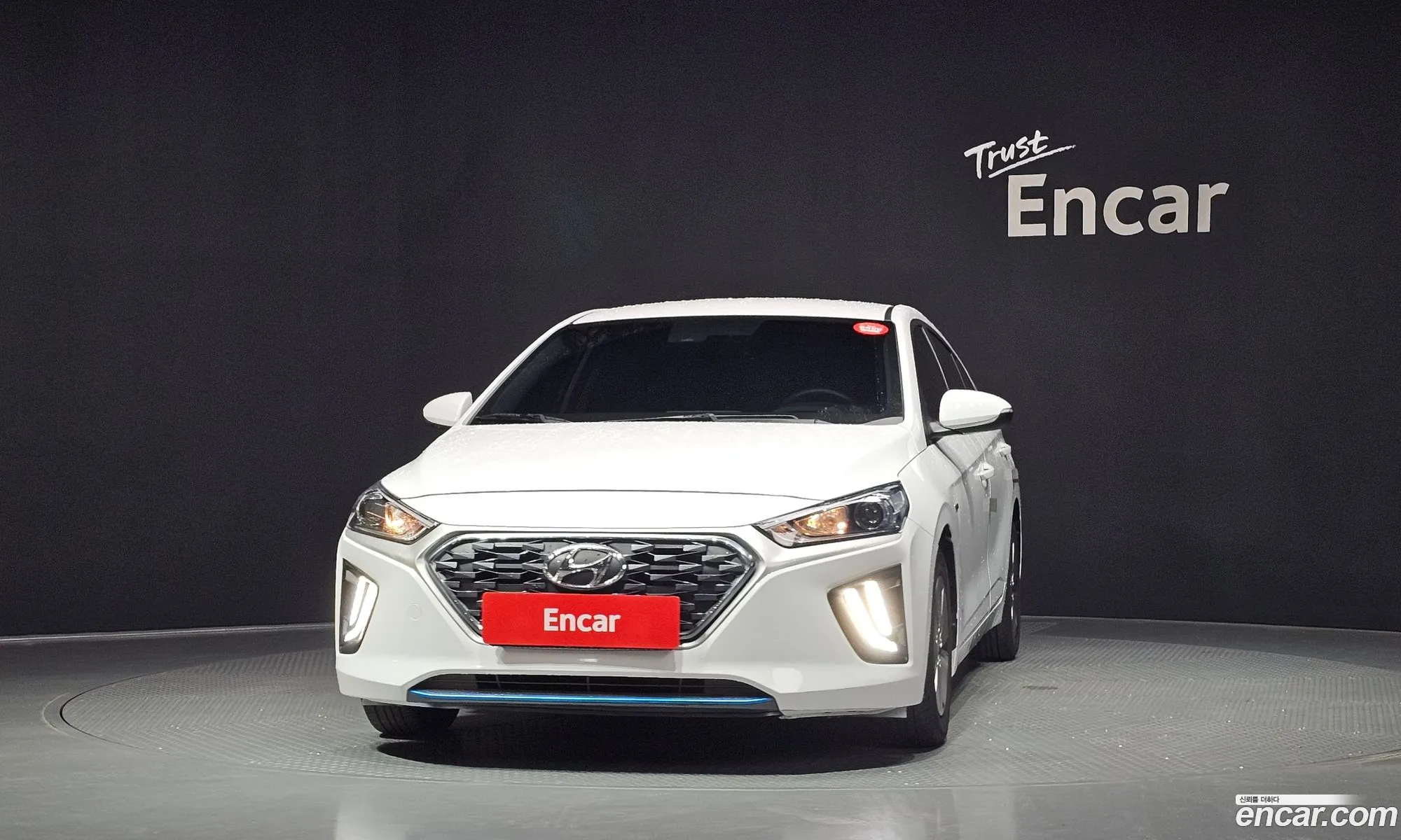 Hyundai Ioniq Hybrid