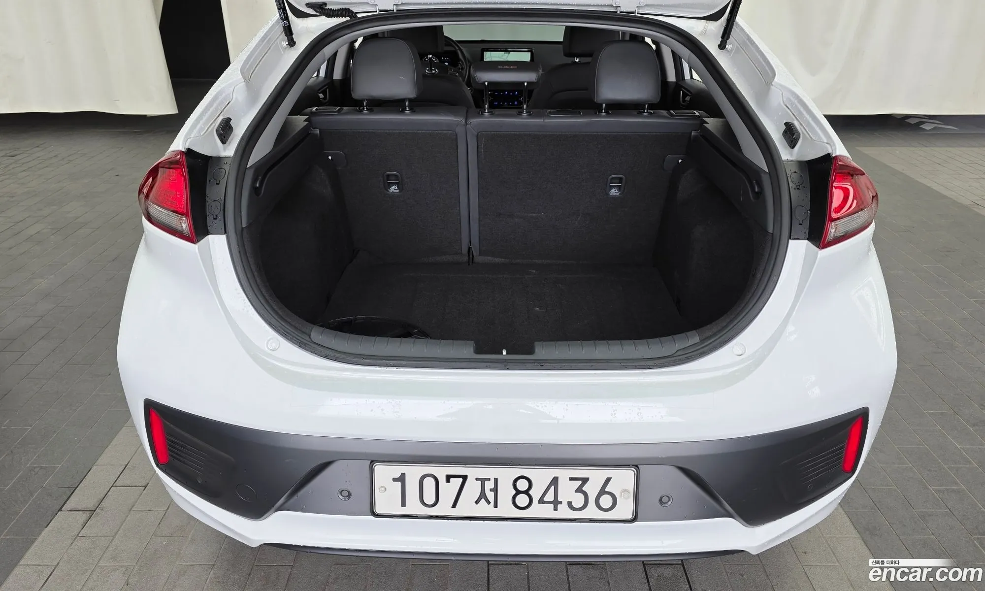 Hyundai Ioniq Hybrid