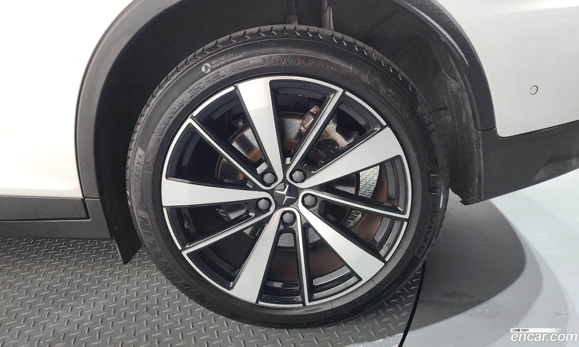 Polestar Polestar 2 2022 — 26