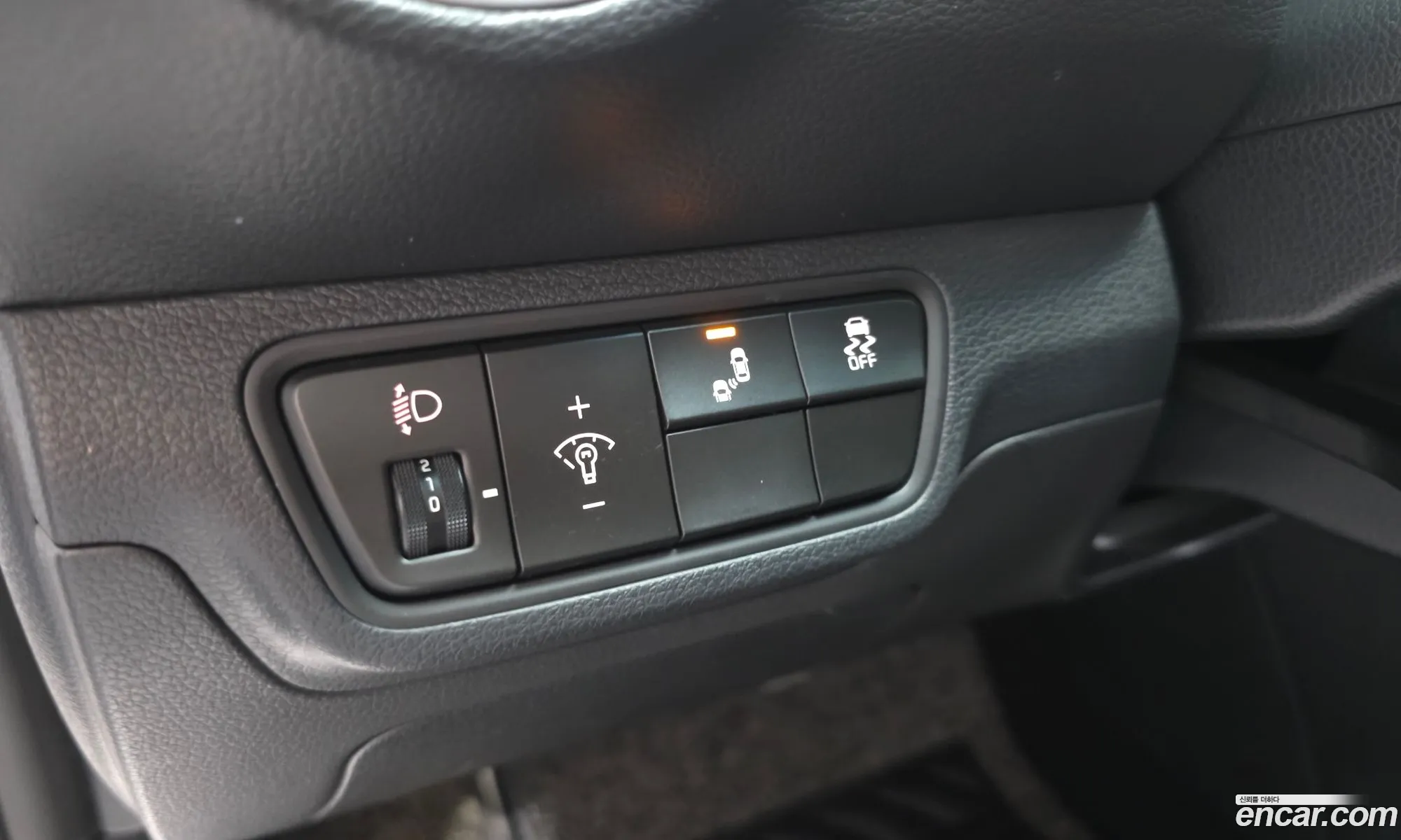 Kia K3 2023 KNAF241BEPA170969 — 8