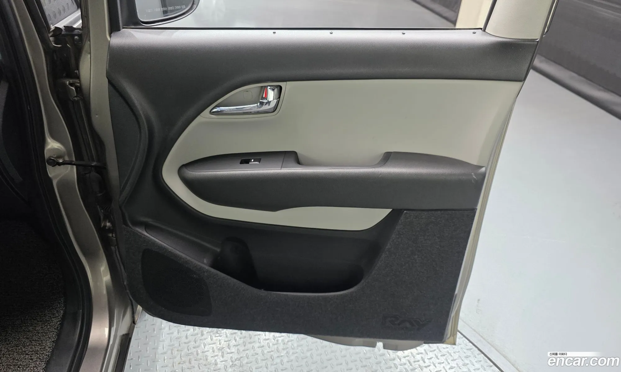 Kia Ray 2012 KNACH813EDT046554 — 11