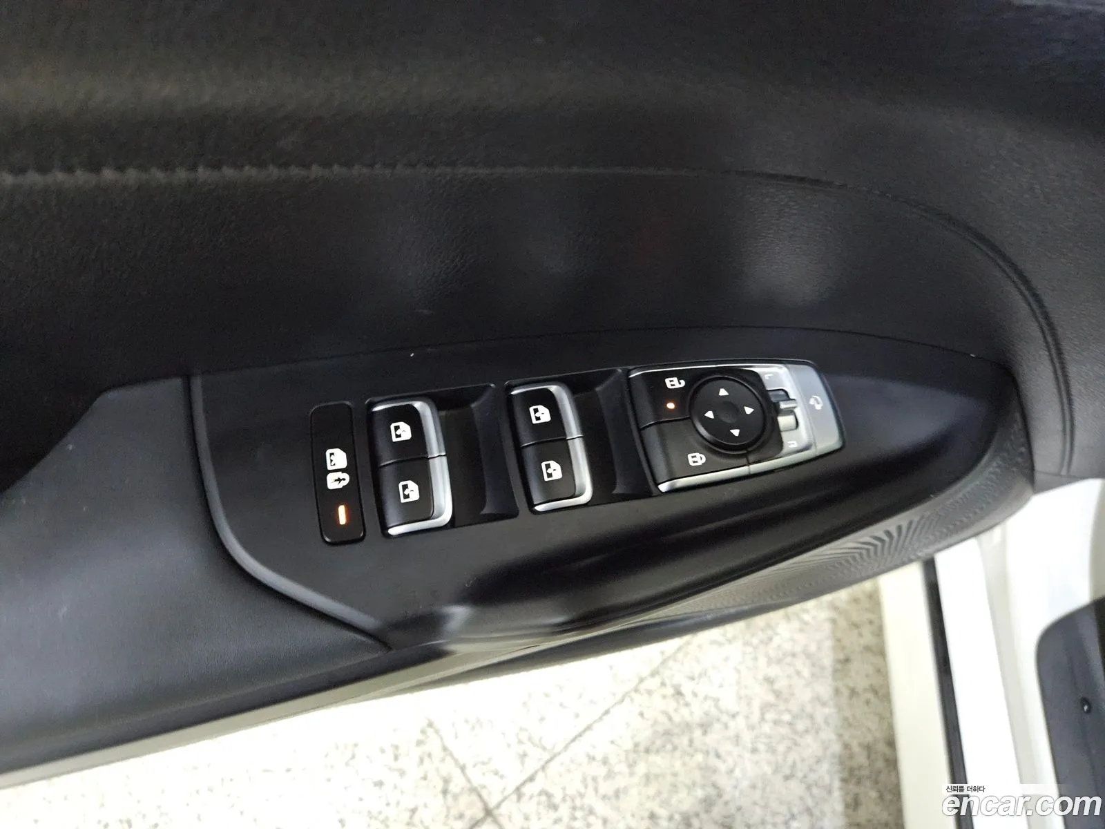 Kia K5 Hybrid 2025 — 3