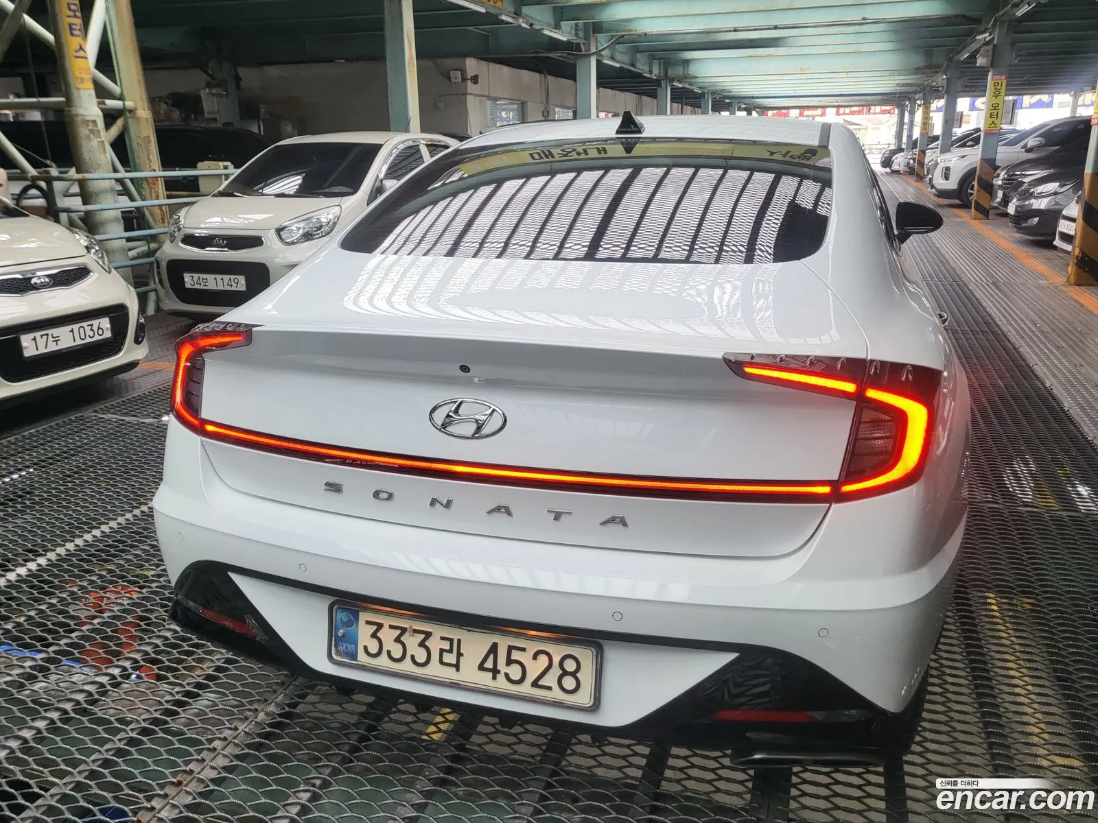 Hyundai Sonata 2021 — 17