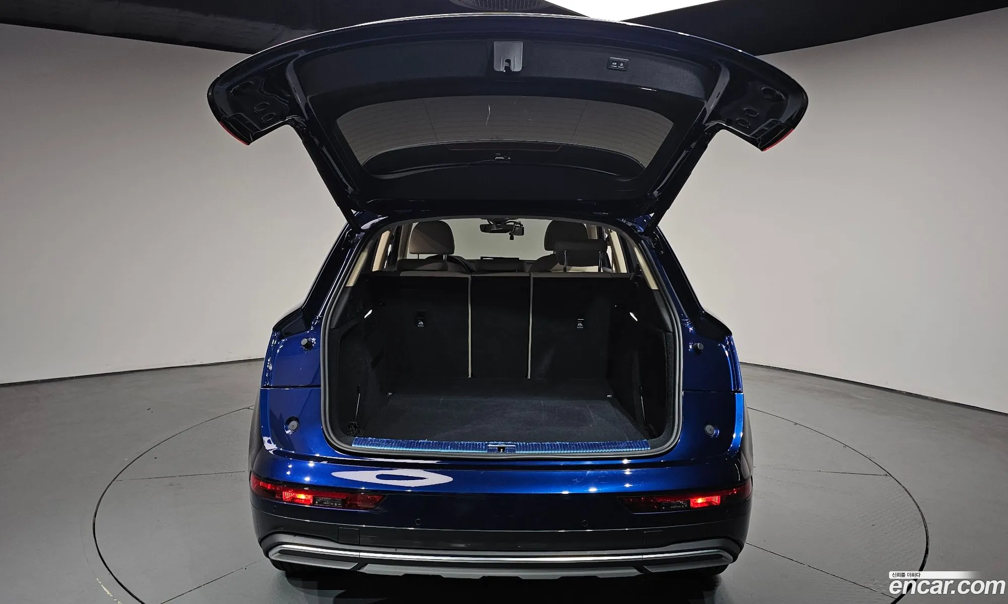 Audi Q5 2023 WAUZZZFY7P2109162 — 22