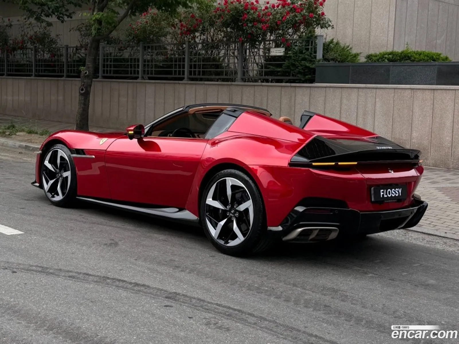 Ferrari 12Cilindri Spider 2025 — 15