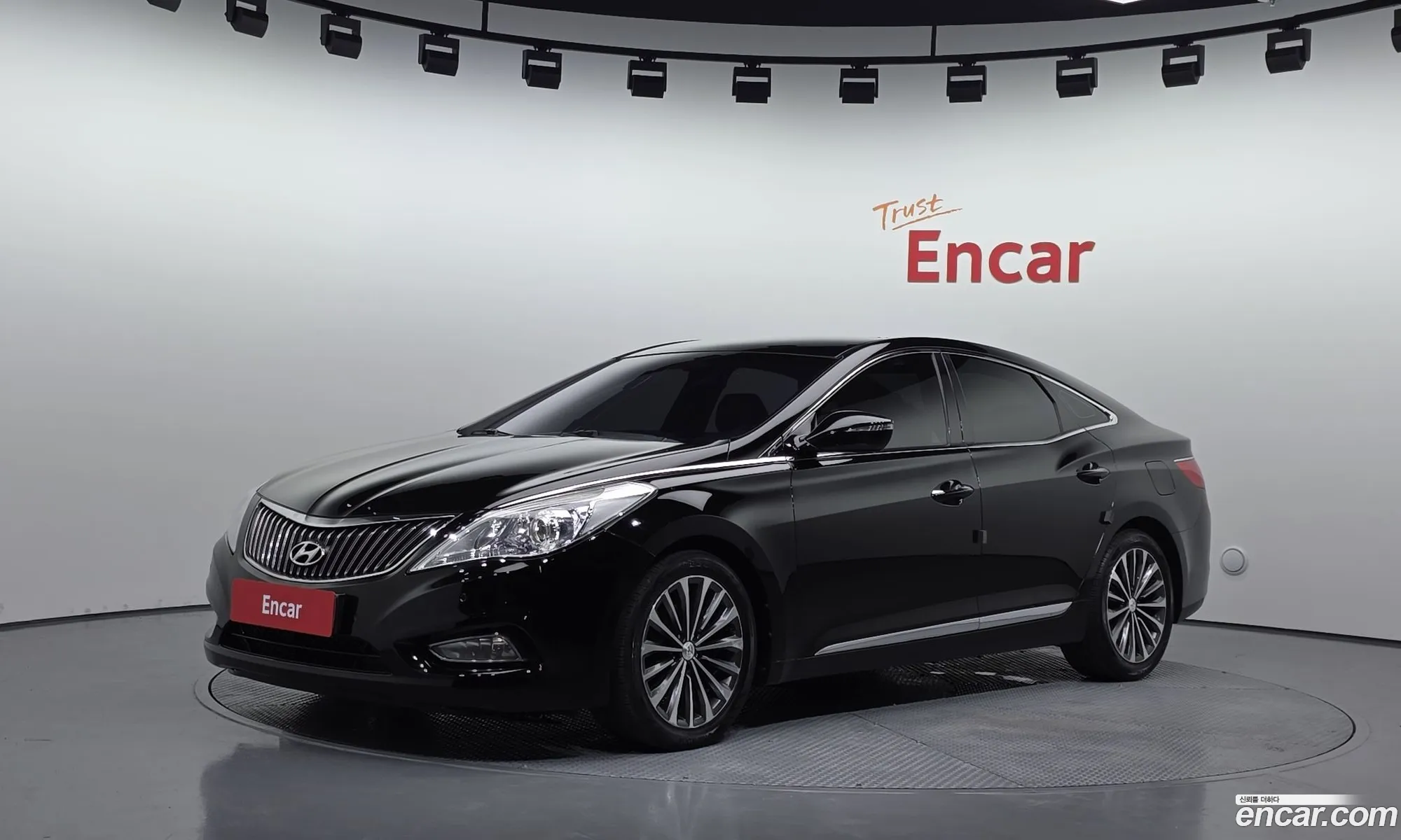 Hyundai Grandeur HG 2013 — 20