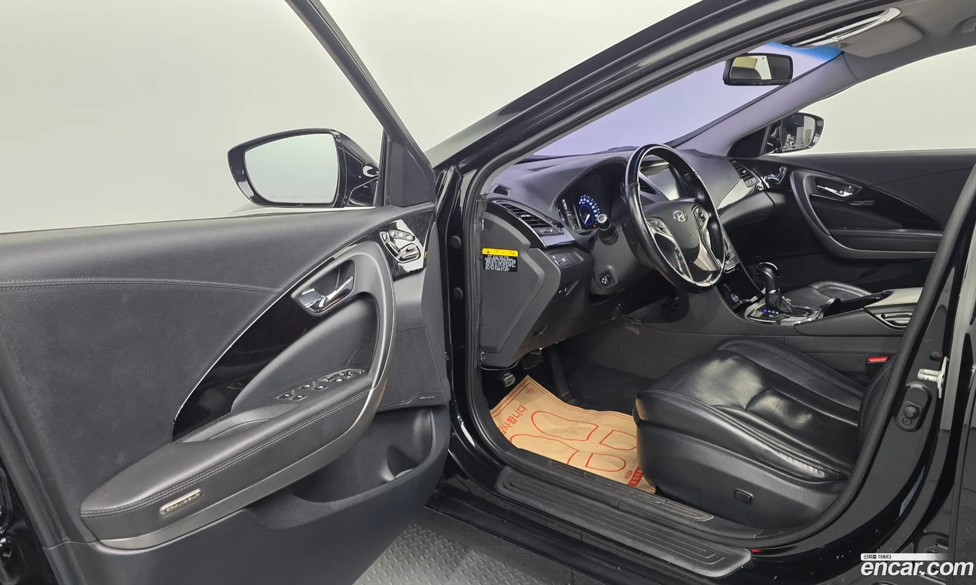Hyundai Grandeur HG 2013 — 5